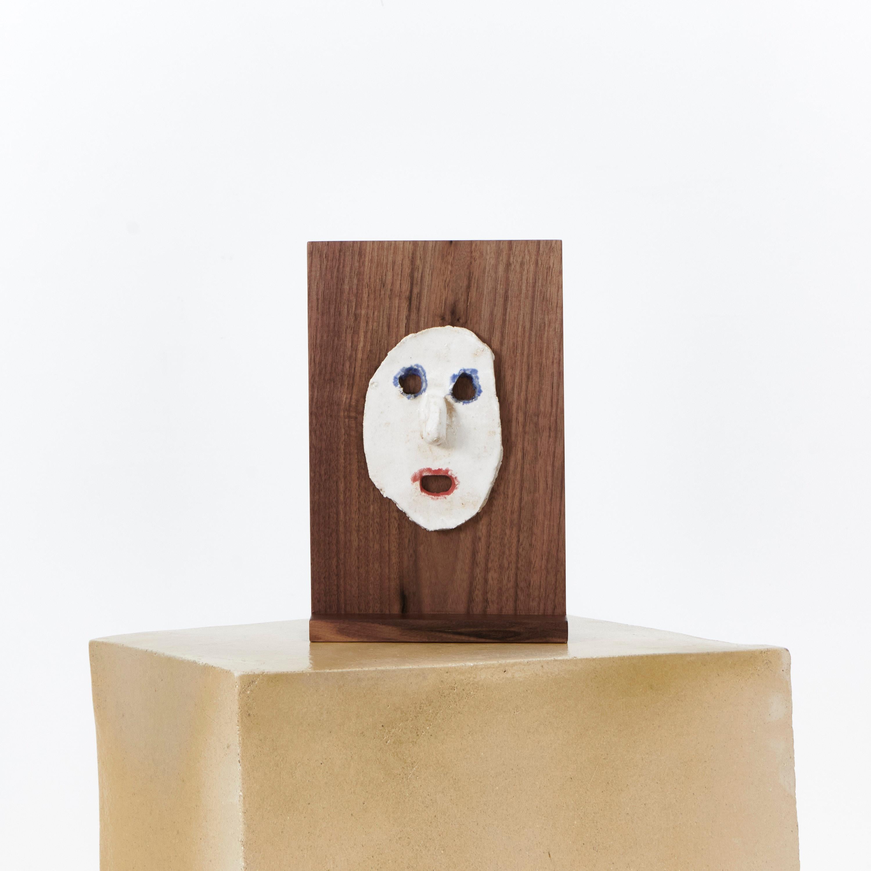 Portoghese Maschera Countenance o CARA in ceramica di Tom R Porter in vendita
