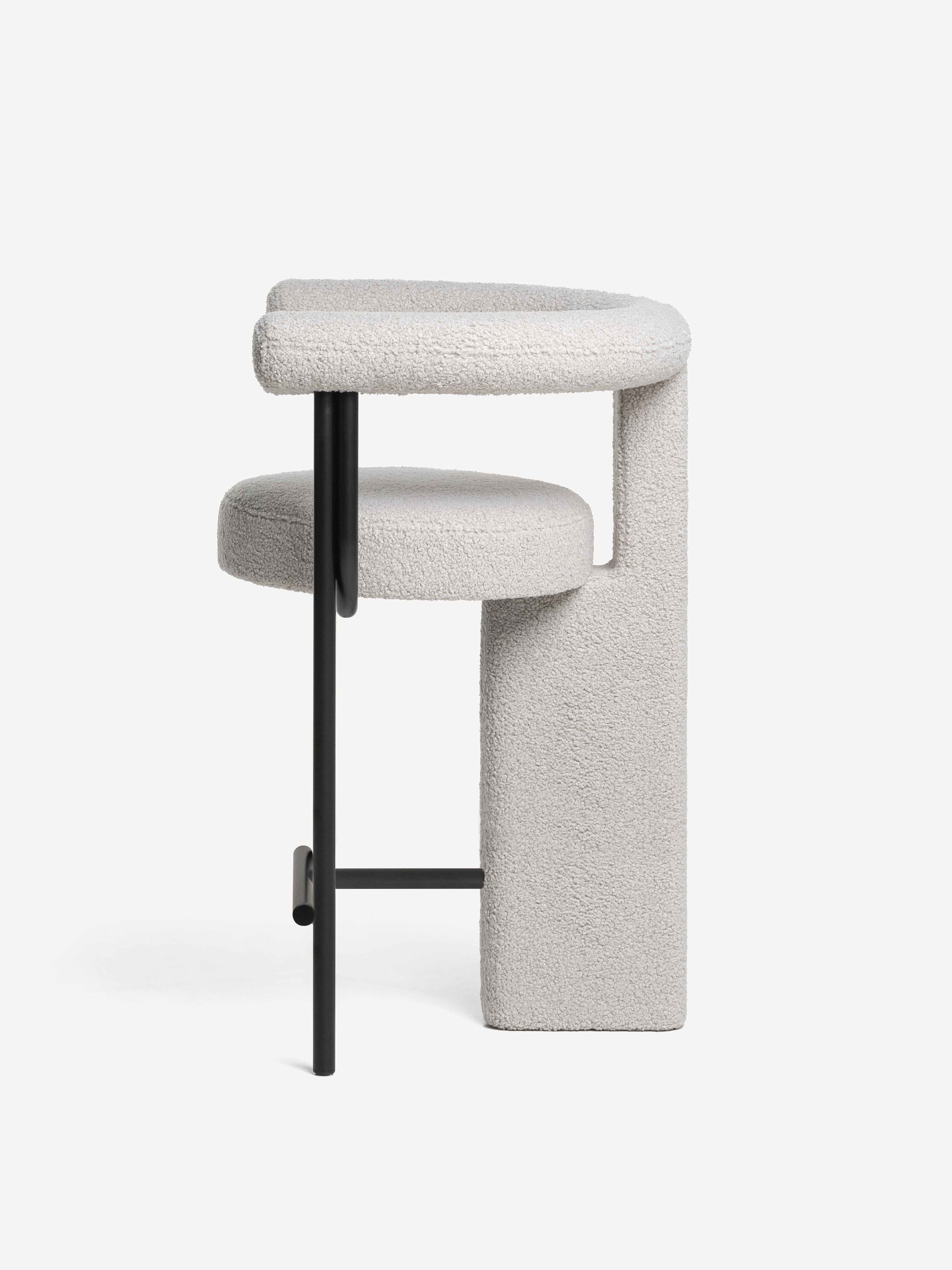 Theken- und Barhocker mit gepolstertem Sitz - Balance (Ukrainisch) im Angebot