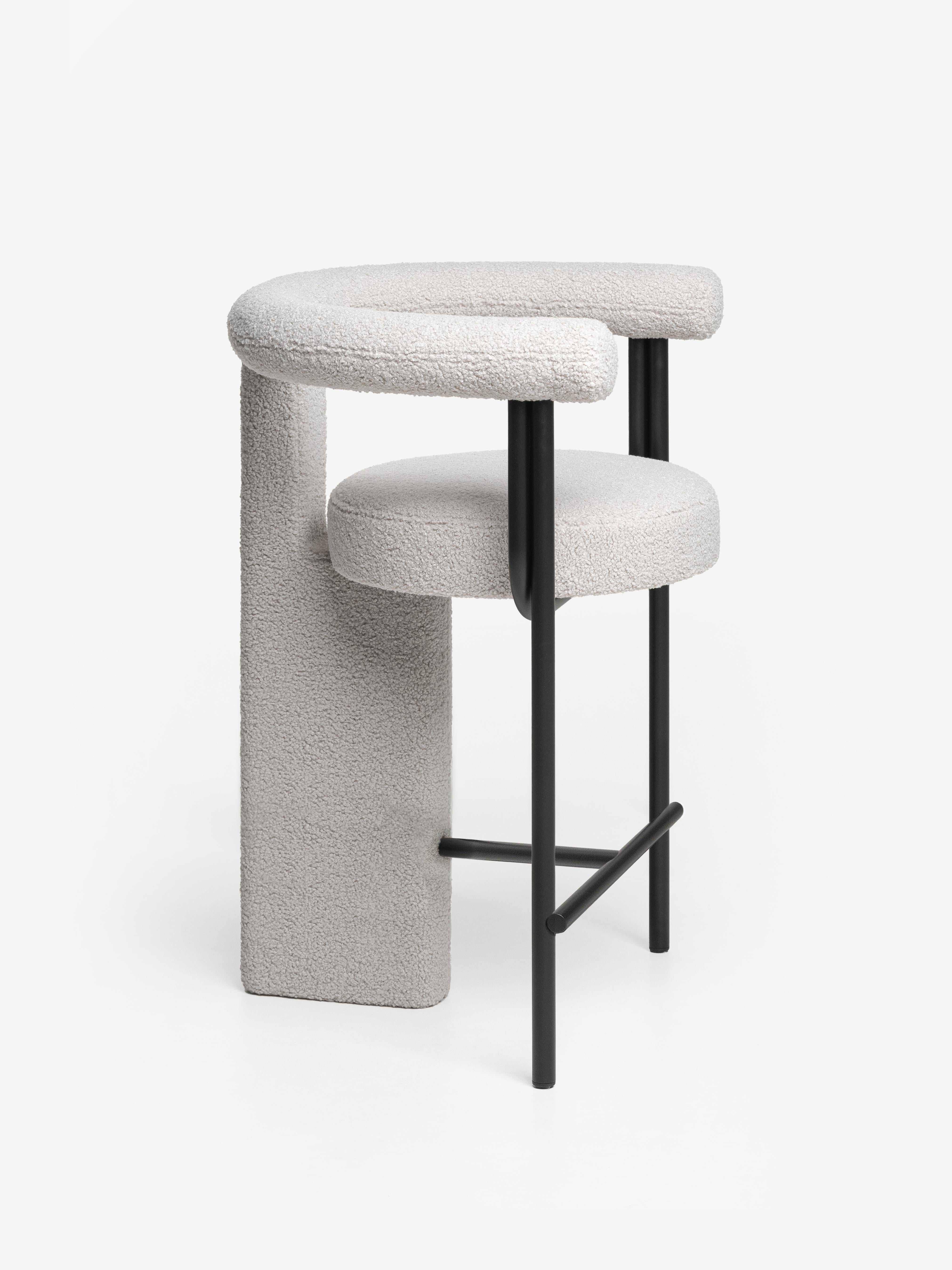 Theken- und Barhocker mit gepolstertem Sitz - Balance im Zustand „Neu“ im Angebot in Kyiv, UA