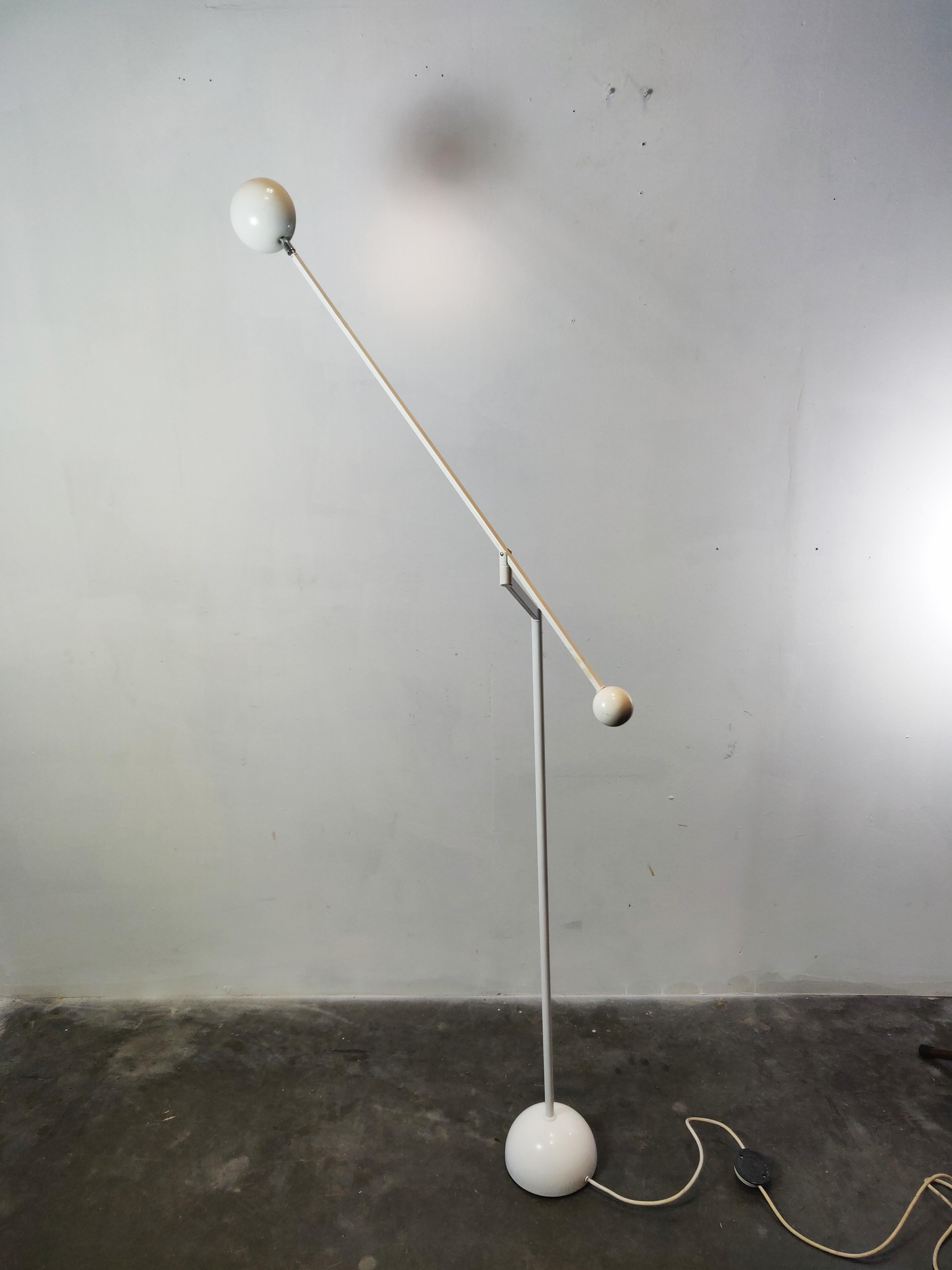 Minimalist Counter balance floor lamp by Sölken leuchte, 1970s For Sale