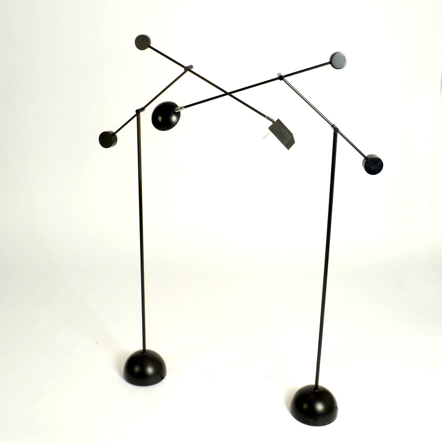 Lampadaire Counter Balance Minimaliste en noir 1970 en vente 7