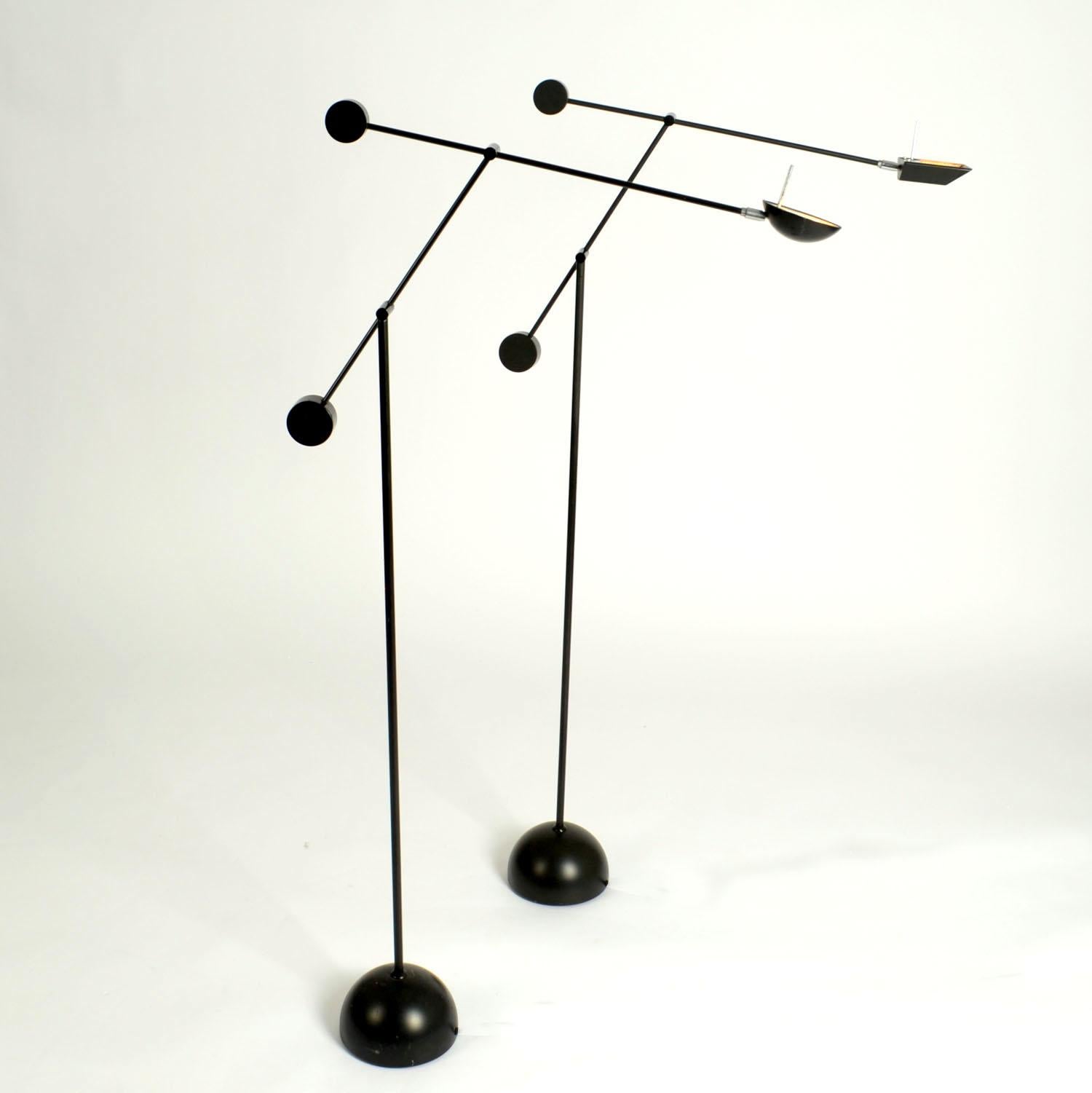 Lampadaire Counter Balance Minimaliste en noir 1970 en vente 3