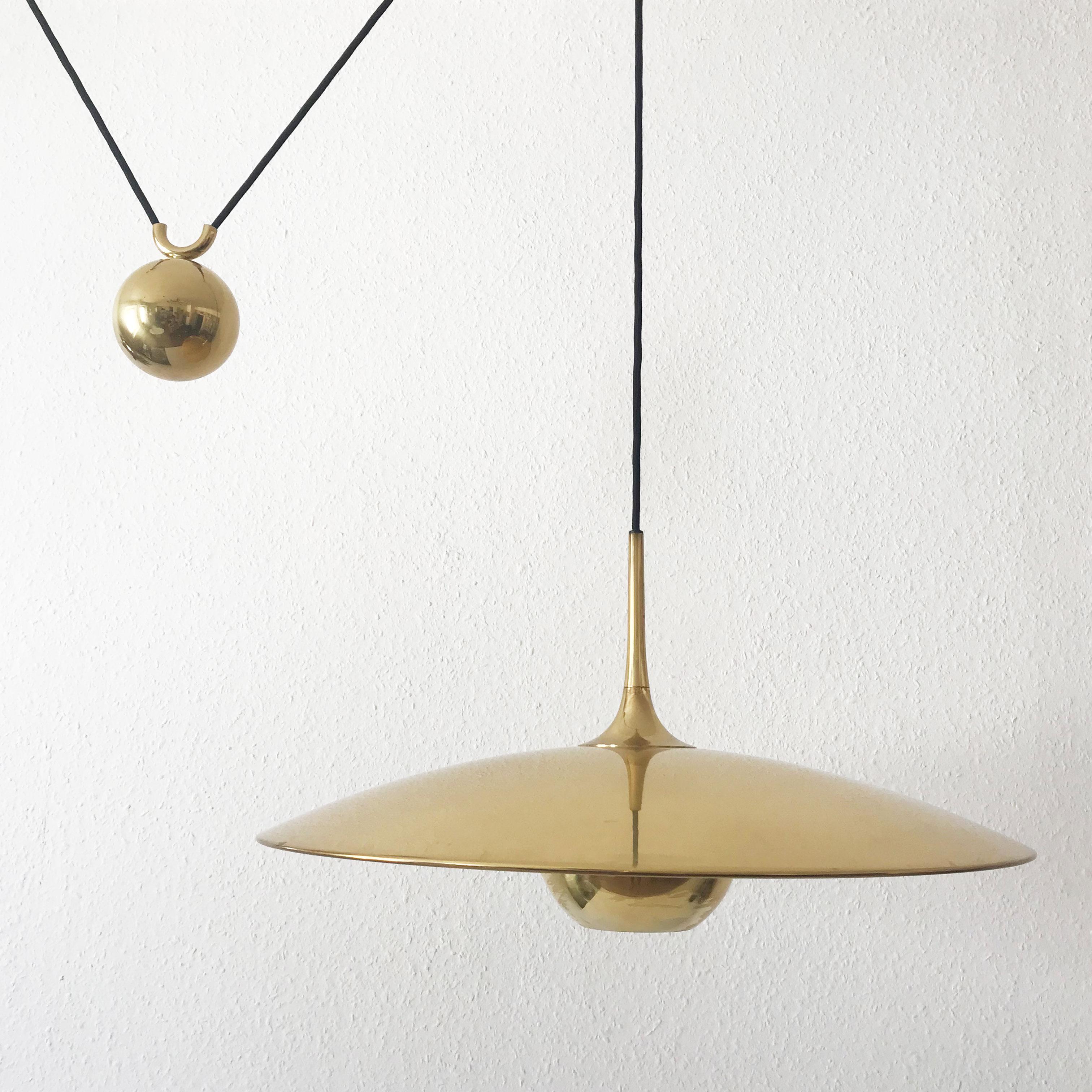 Mid-Century Modern Counter Balance Pendant Lamp Onos 55 by Florian Schulz, 1980s, Germany