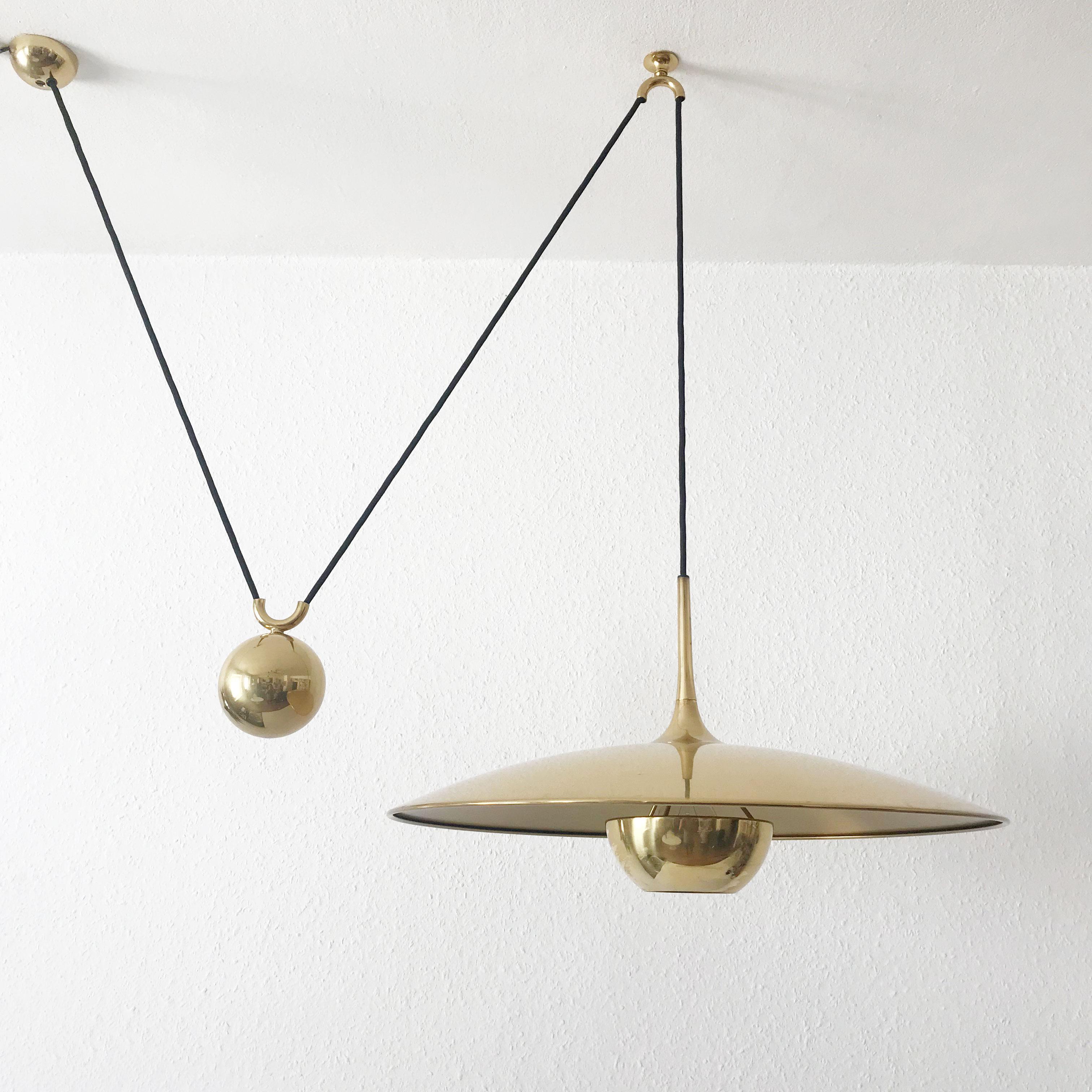 Counter Balance Pendant Lamp Onos 55 by Florian Schulz, 1980s, Germany 1