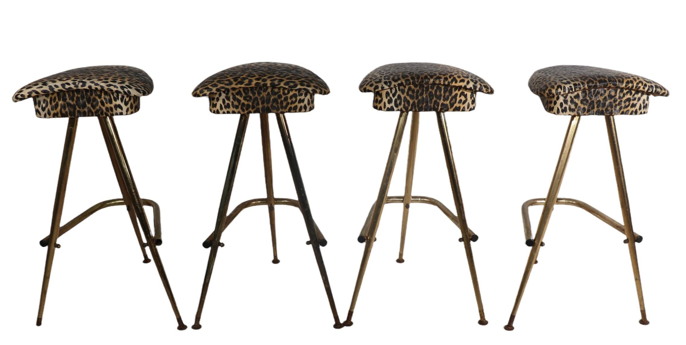 Counter Dry Bar with Matching Stools in Cheetah Vinyl ca 1950/1960's Made in USA 5
