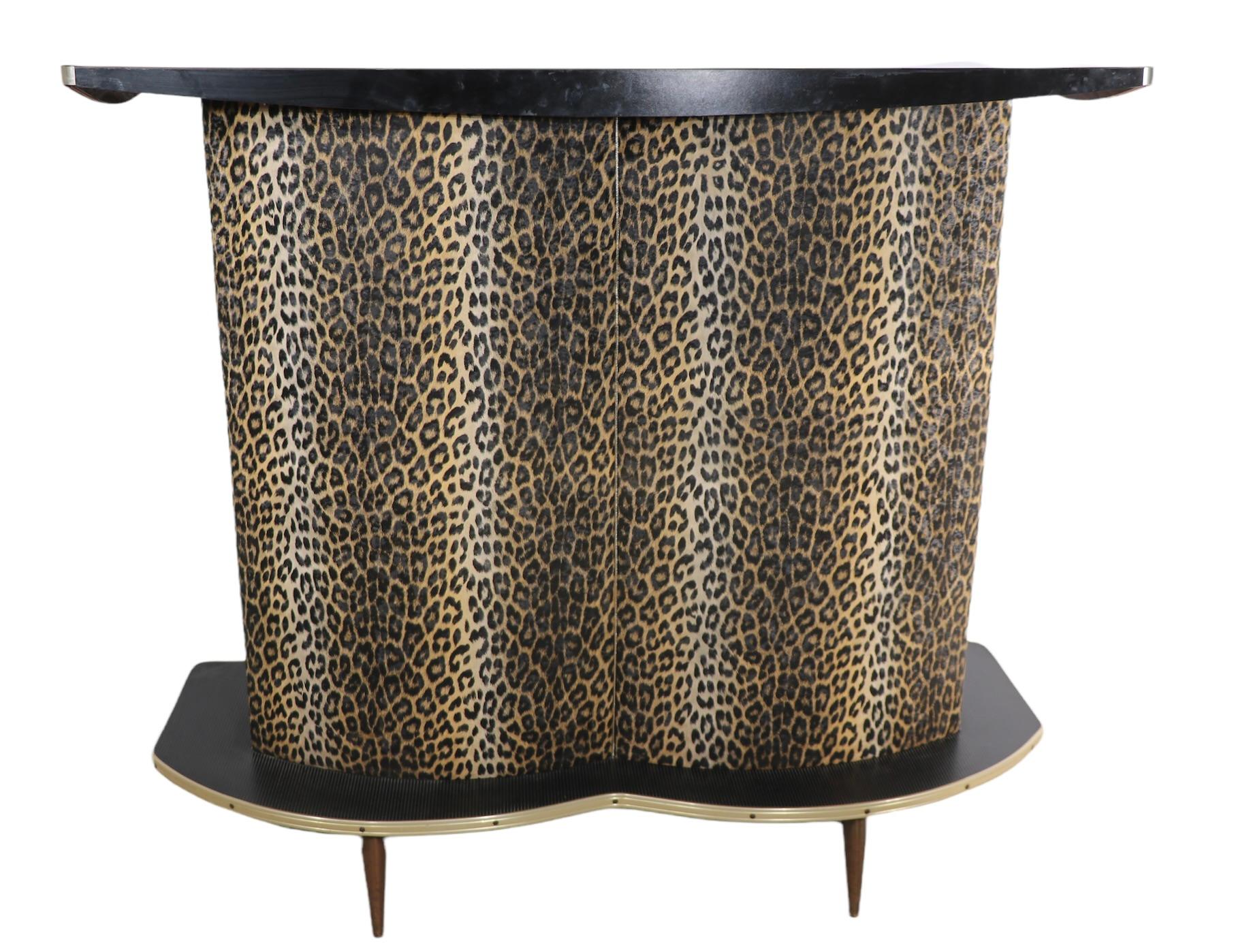 20th Century Counter Dry Bar with Matching Stools in Cheetah Vinyl ca 1950/1960's Made in USA