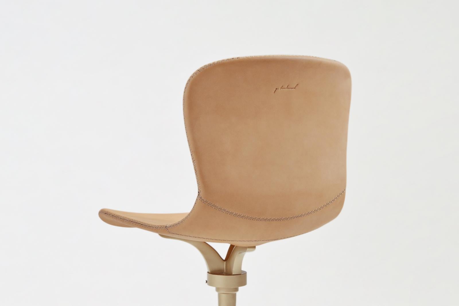 Mid-Century Modern Counter-Height Swivel Chair with Footrest Ring 'Marron Glacé', by P. Tendercool For Sale