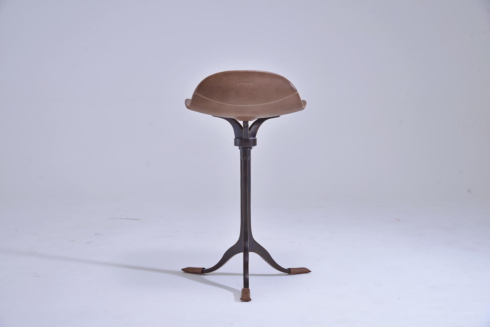 Mid-Century Modern Counter-Height Swivel Stool, Truffe Leather, Brown Brass by P. Tendercool For Sale