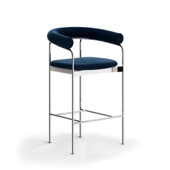 Taburete de mostrador "BAIA" de Kensaku Oshiro x DK3, estructura cromada, tela azul