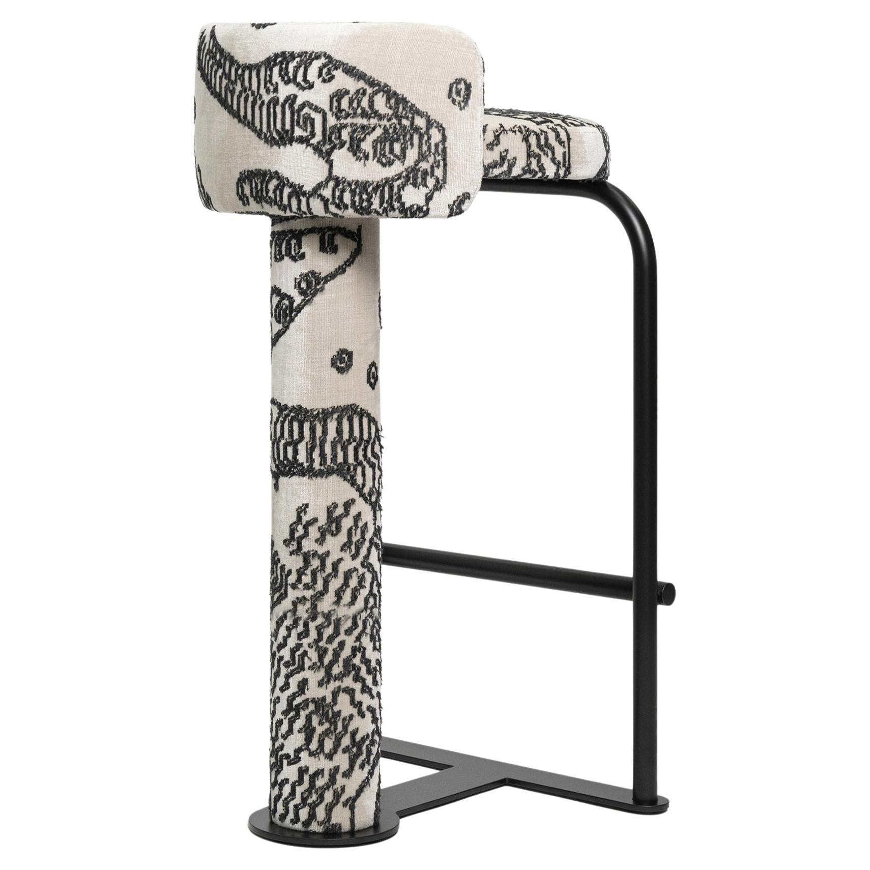Counter Stool Fox in Fabric Dedar Tiger Mountain 001