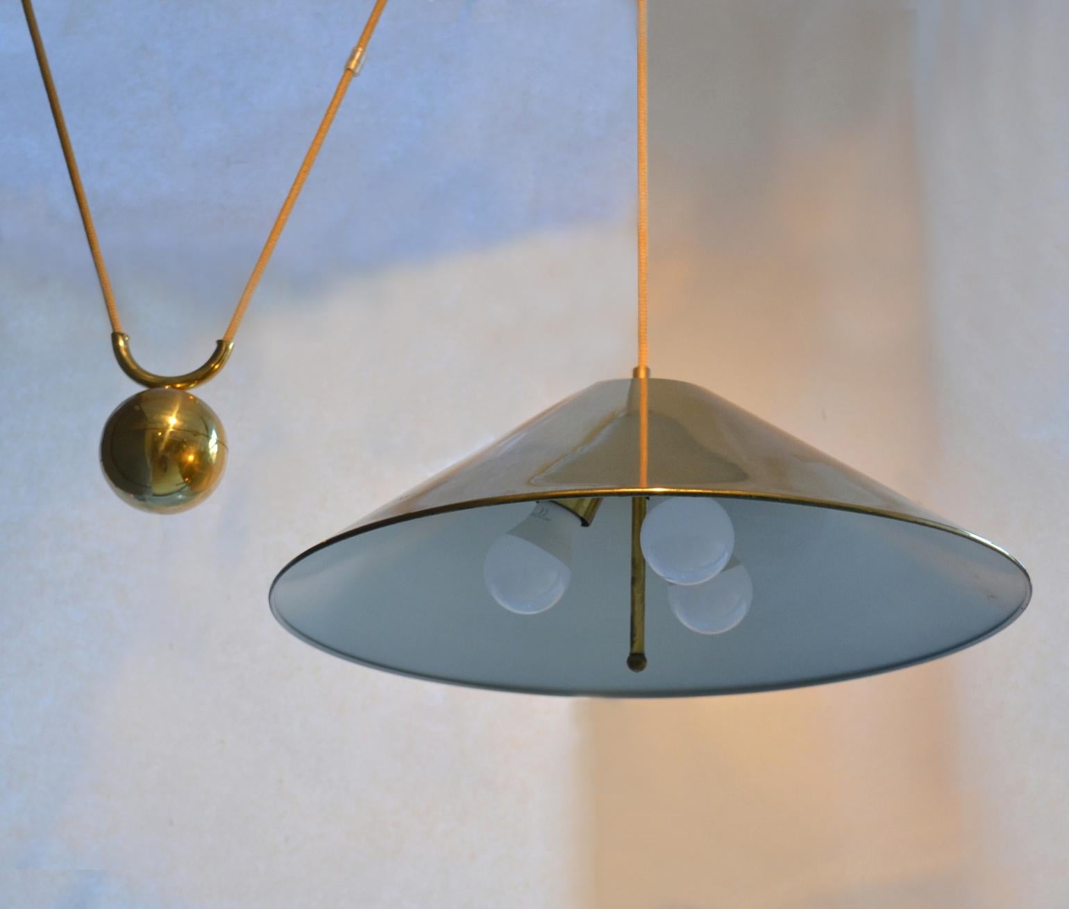 Mid-20th Century Counterbalance Brass Pendant 'Keos' with Side Weight by Florian Schulz