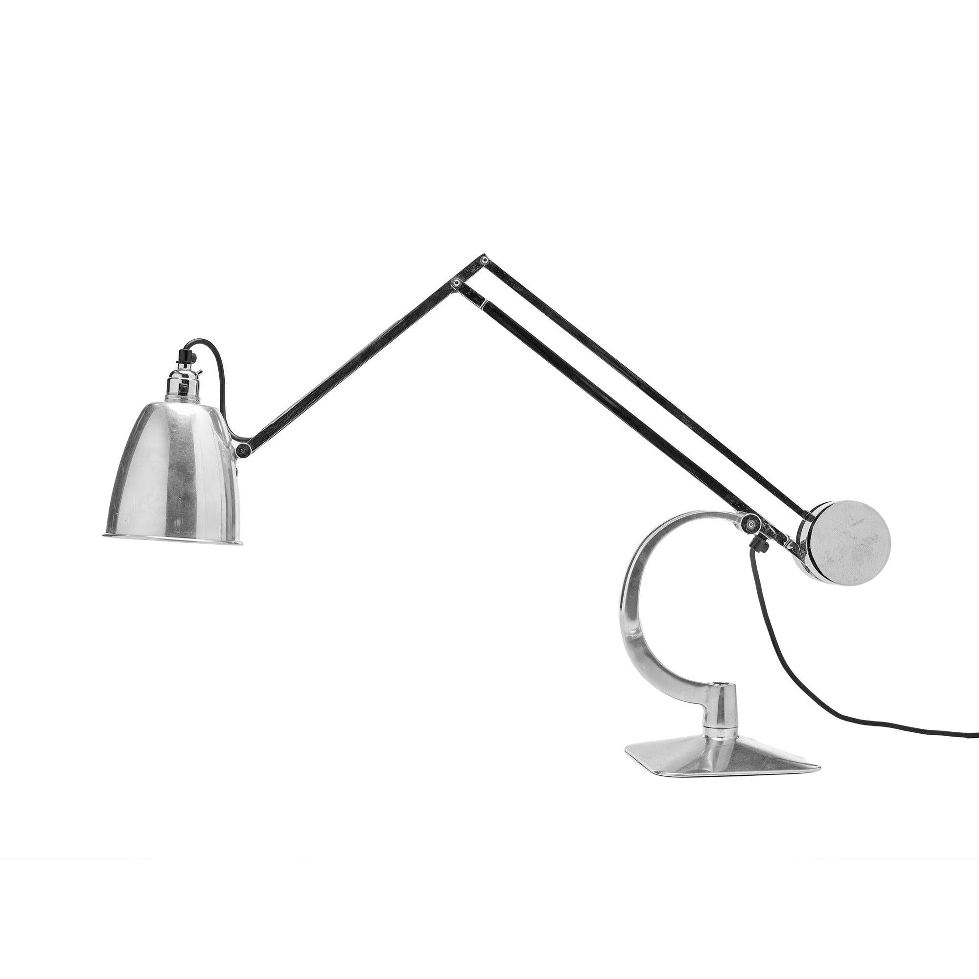 Vintage 1950s Counterpoise Hadrill Horstmann Simplus counterweighted desk lamp in steel and aluminum.