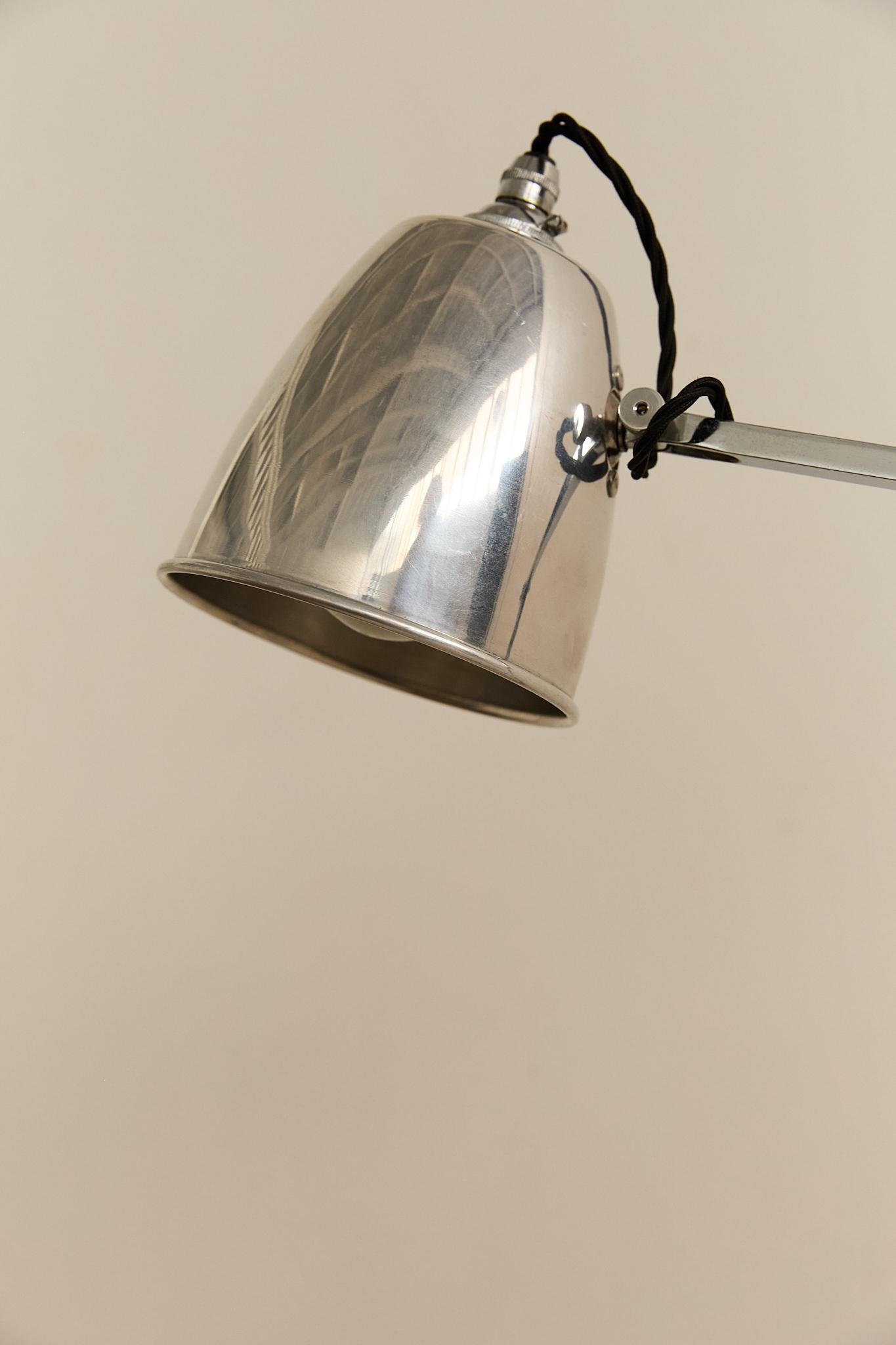 Counterpoise Desk Light For Sale 2