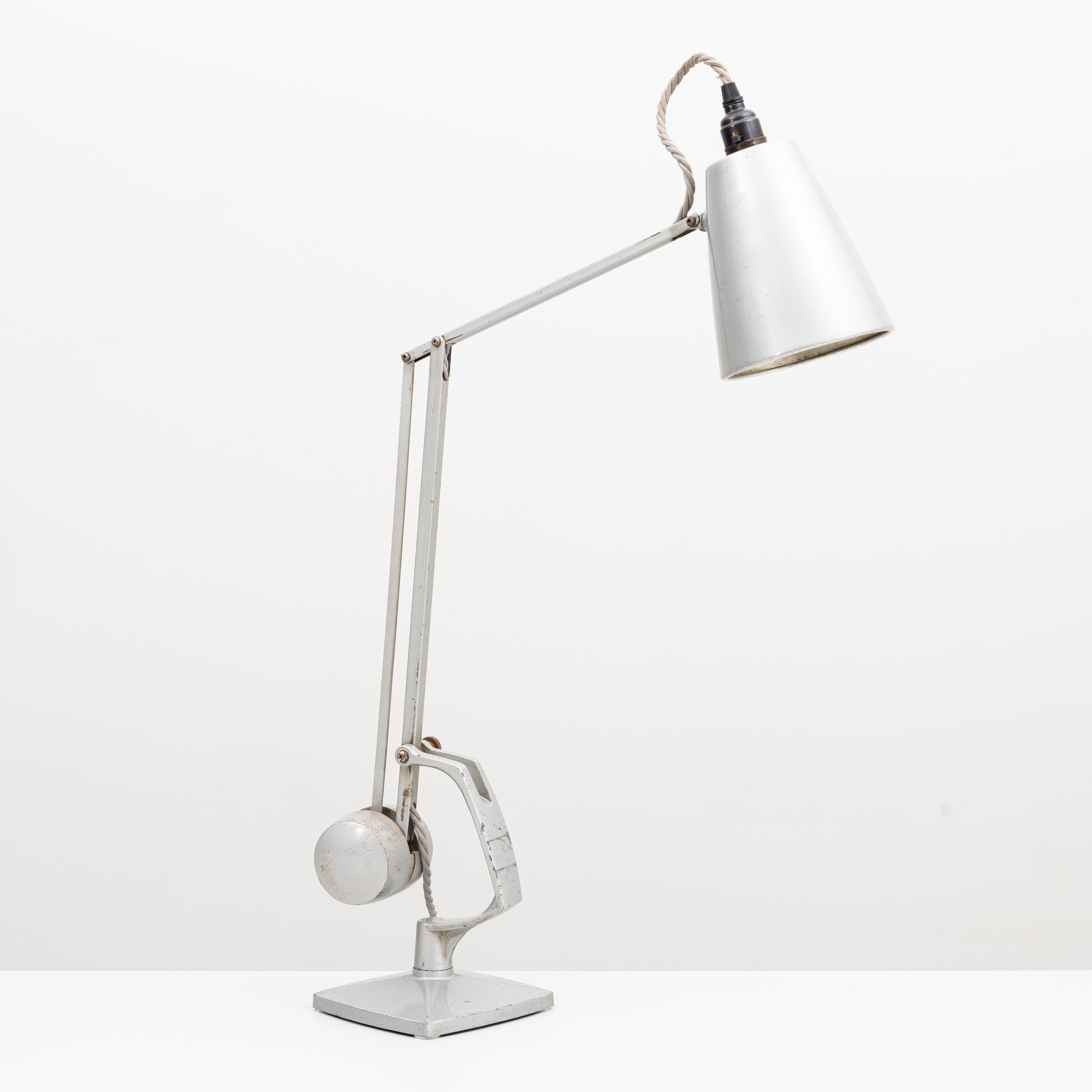 Acier Lampe de bureau à contrepoids Hadrill & Horstmann en vente