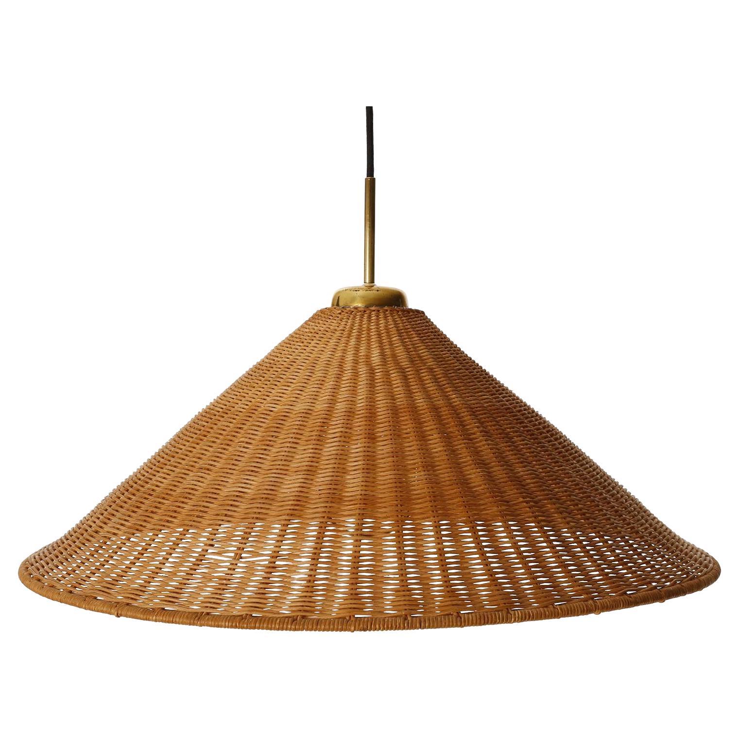 Lampada a sospensione a contrappeso di J&T. Kalmar, Josef Frank, Vimini in ottone, anni '50 in vendita 2
