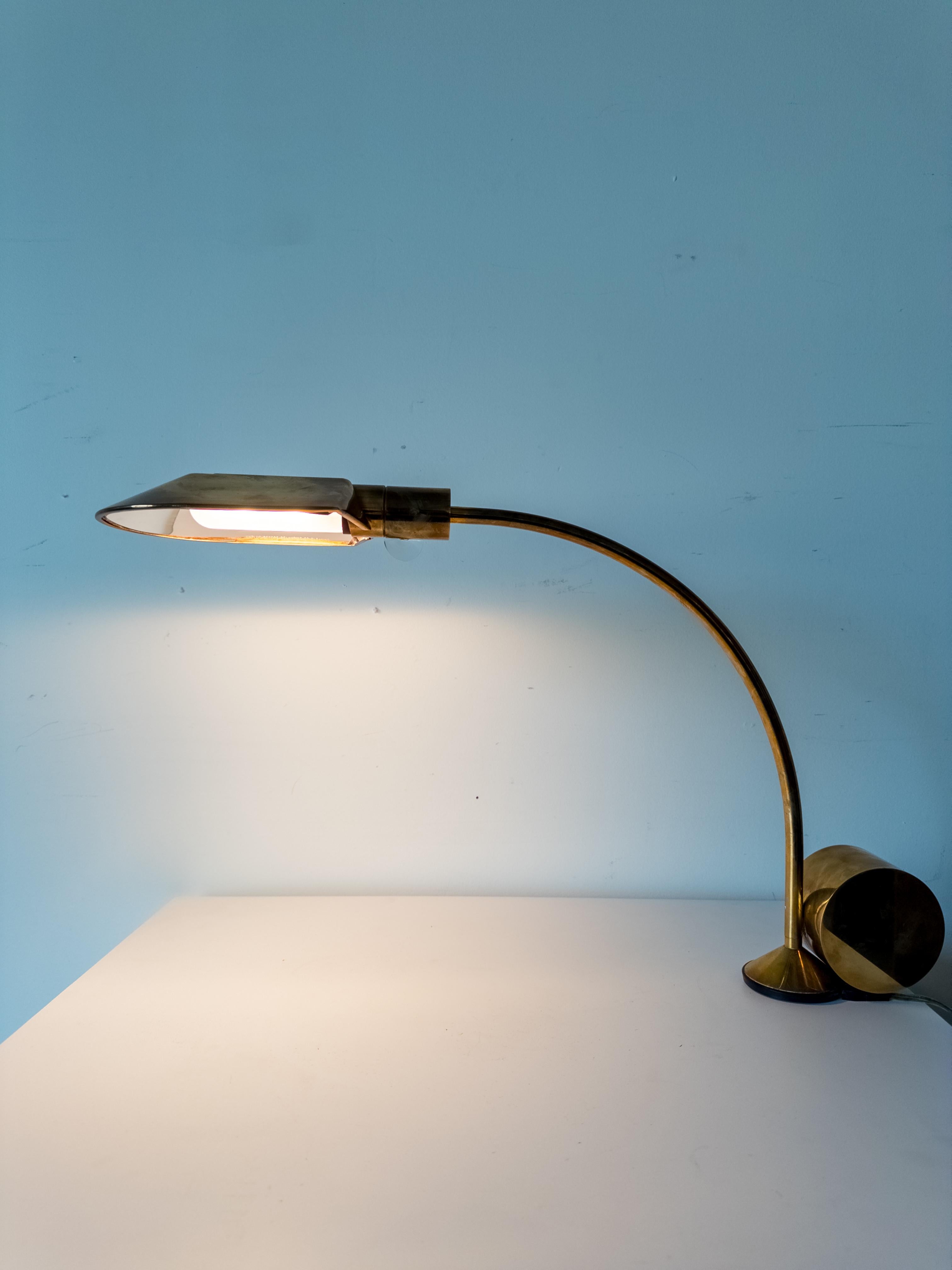 Counterweight Table Lamp by Cedric Hartman In Good Condition In New York, NY