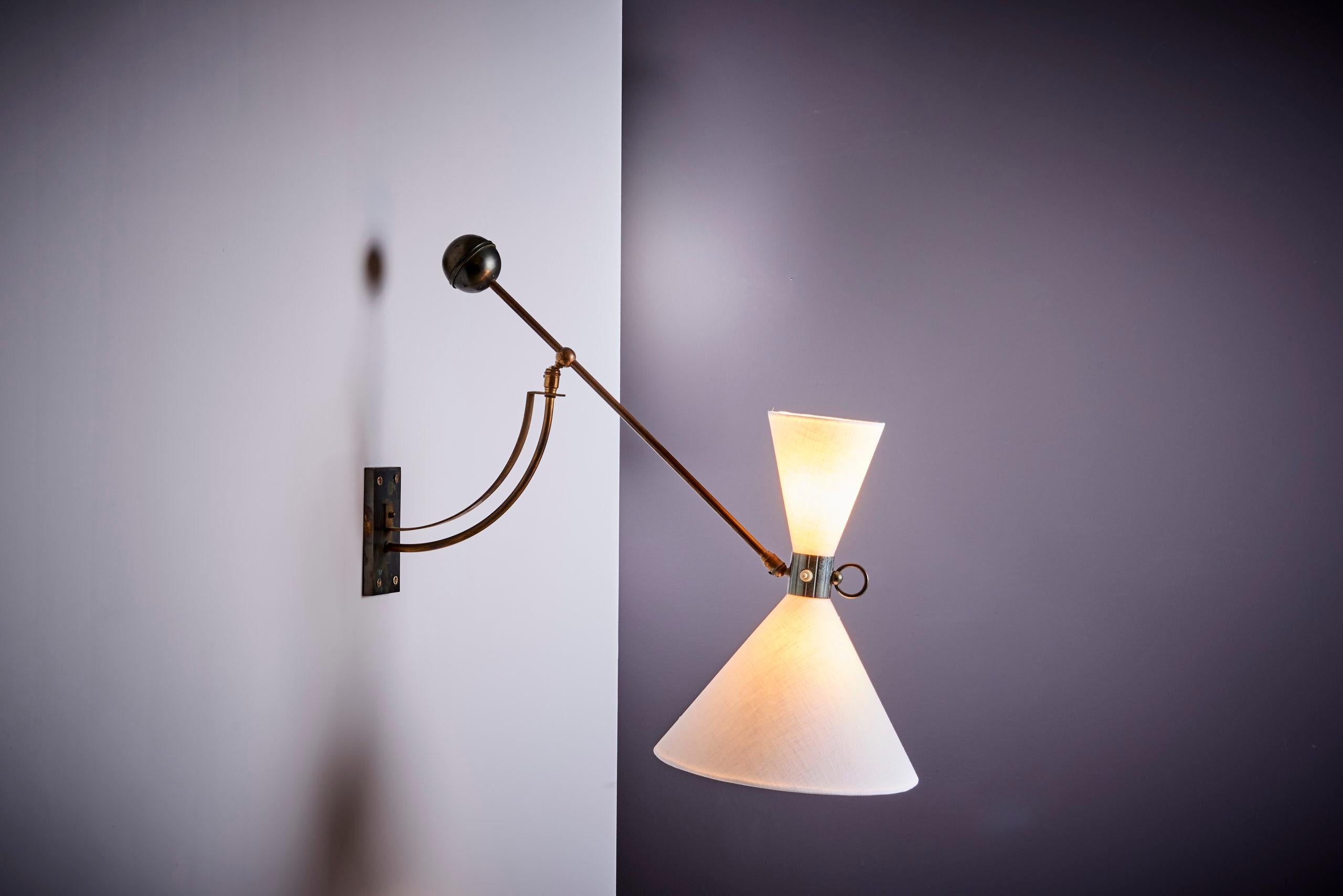 Counterweight Wall Lamp with adjustable height, 1950s - France In Good Condition For Sale In Berlin, DE
