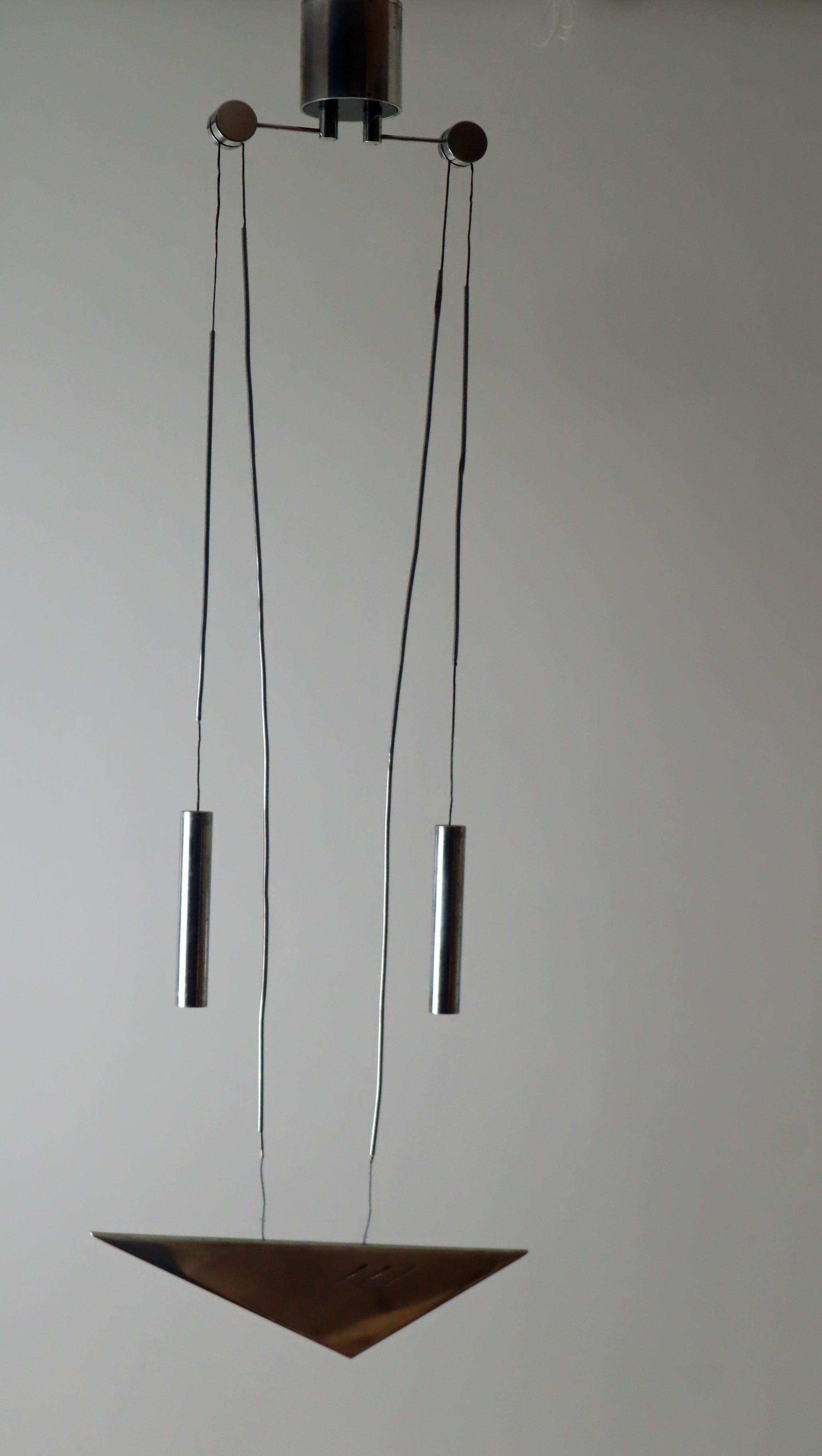 Counterweihgt Pendant made of Aluminium from the 1980s For Sale 8