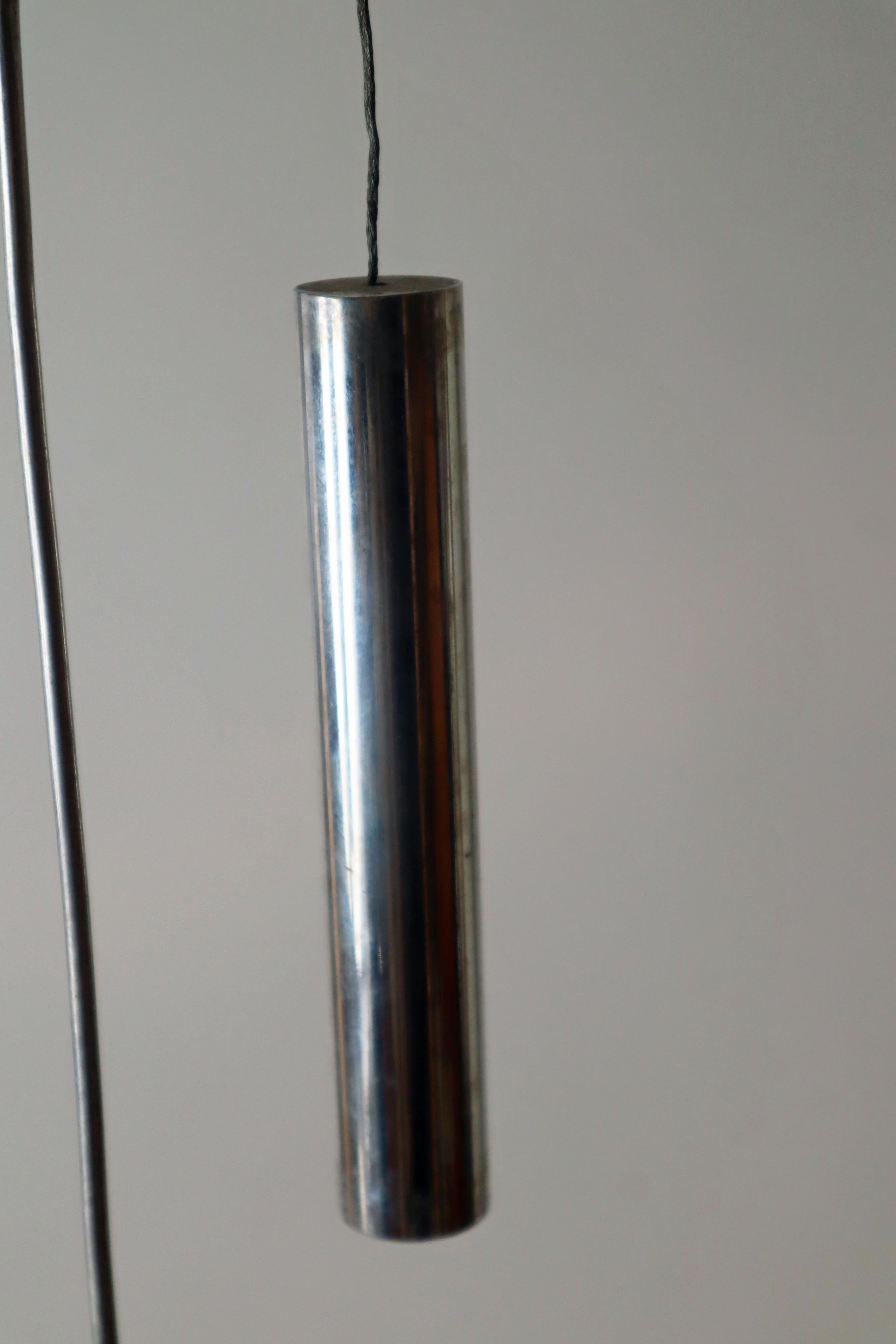 Counterweihgt Pendant made of Aluminium from the 1980s In Fair Condition For Sale In Hannover, DE