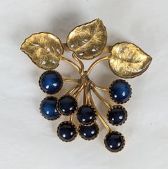 Broche Countess Cis Berry