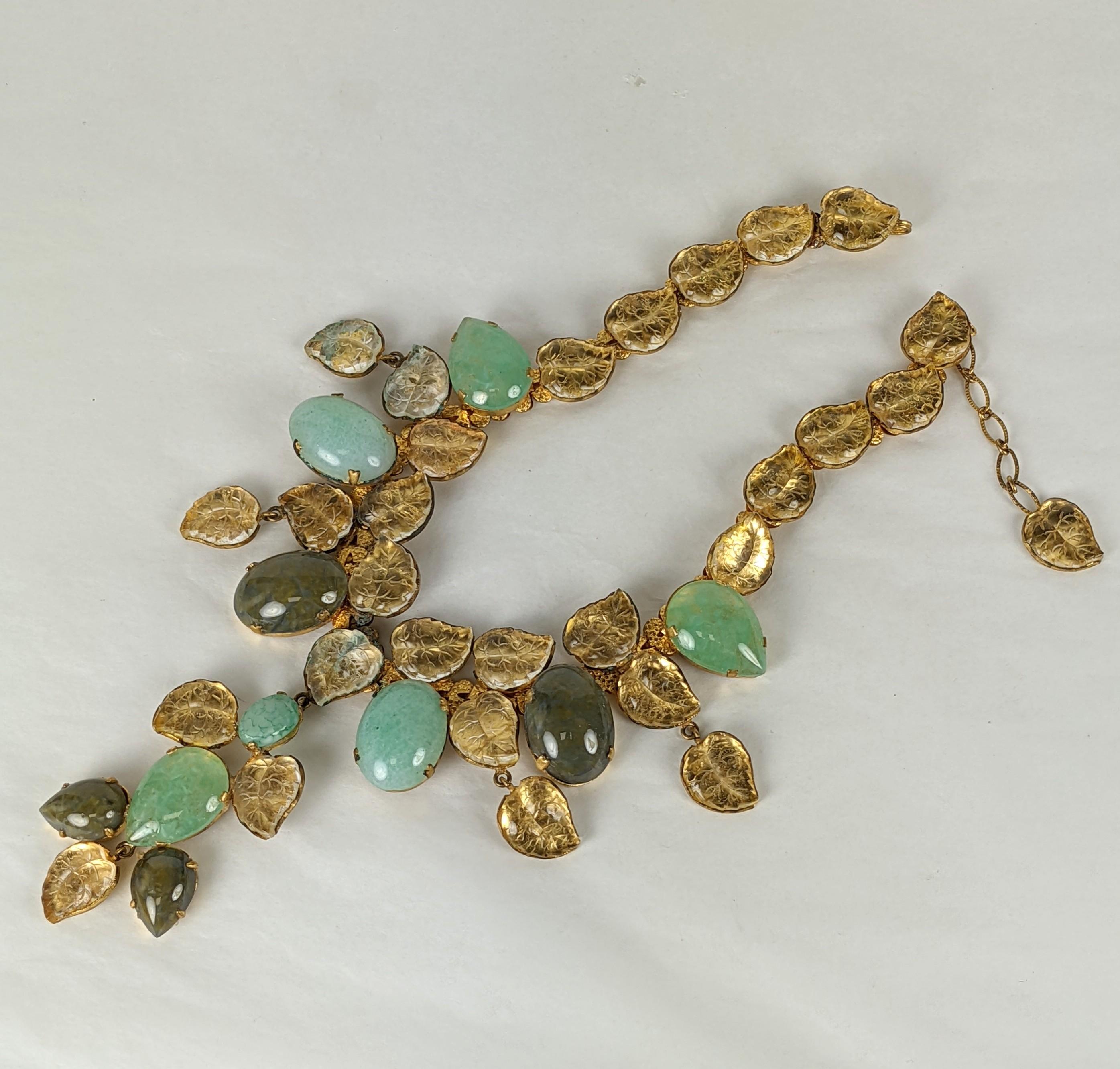 Collana con bavaglino in vetro e macedonia di frutta di Countess Cis Massive Gripoix in vendita 2