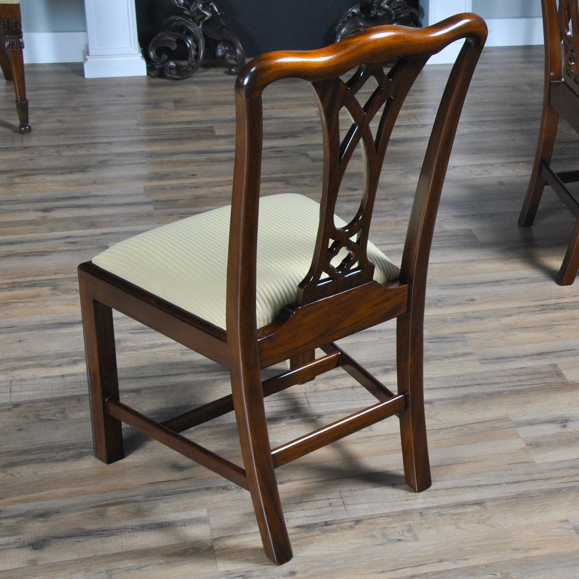 Chippendale-Stühle im Landhausstil, 10er-Set im Angebot 13