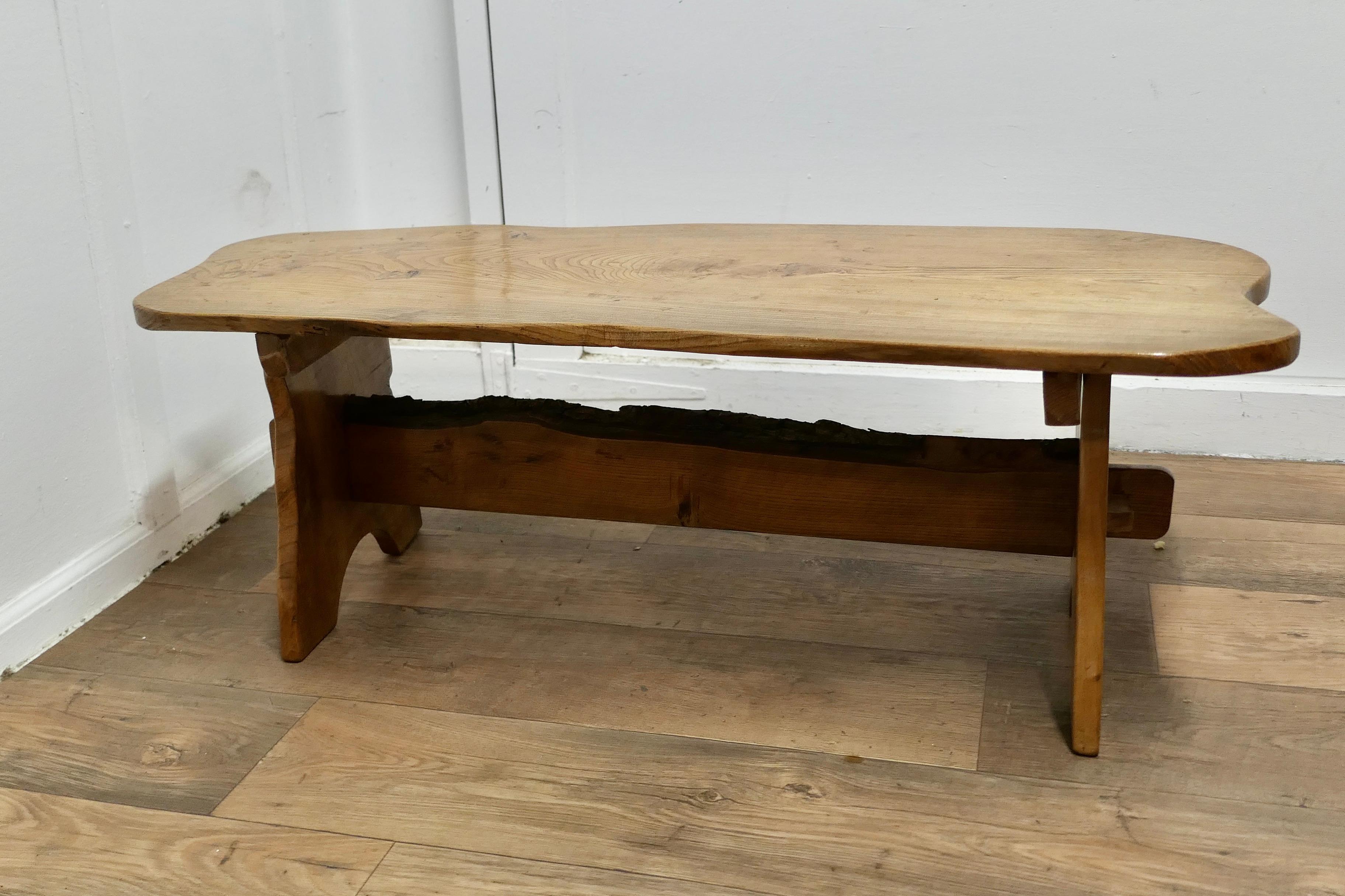 Country Elm Refectory Coffee Table  This is a good sturdy country made table, it For Sale 2