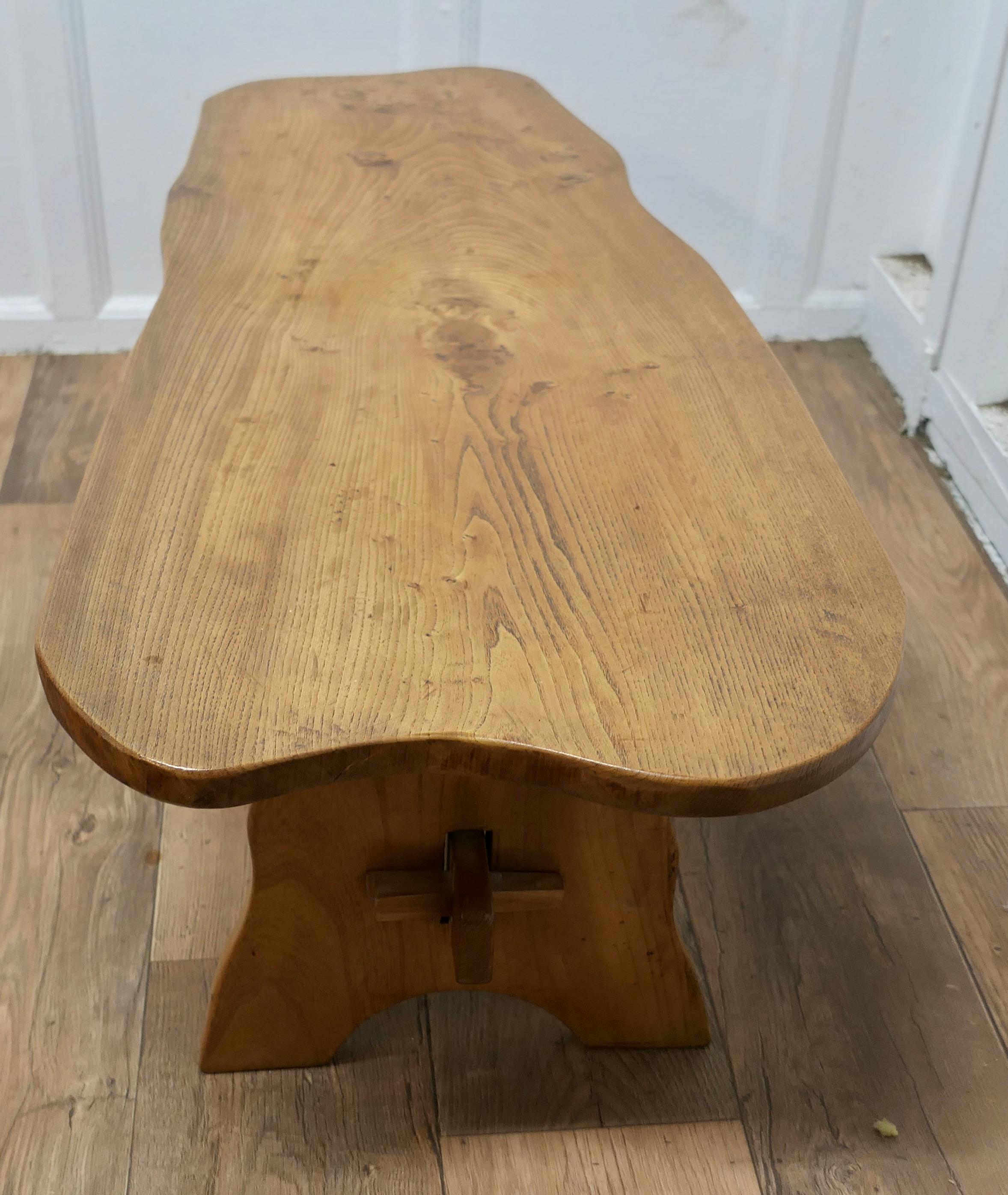 Country Elm Refectory Coffee Table  This is a good sturdy country made table, it For Sale 4