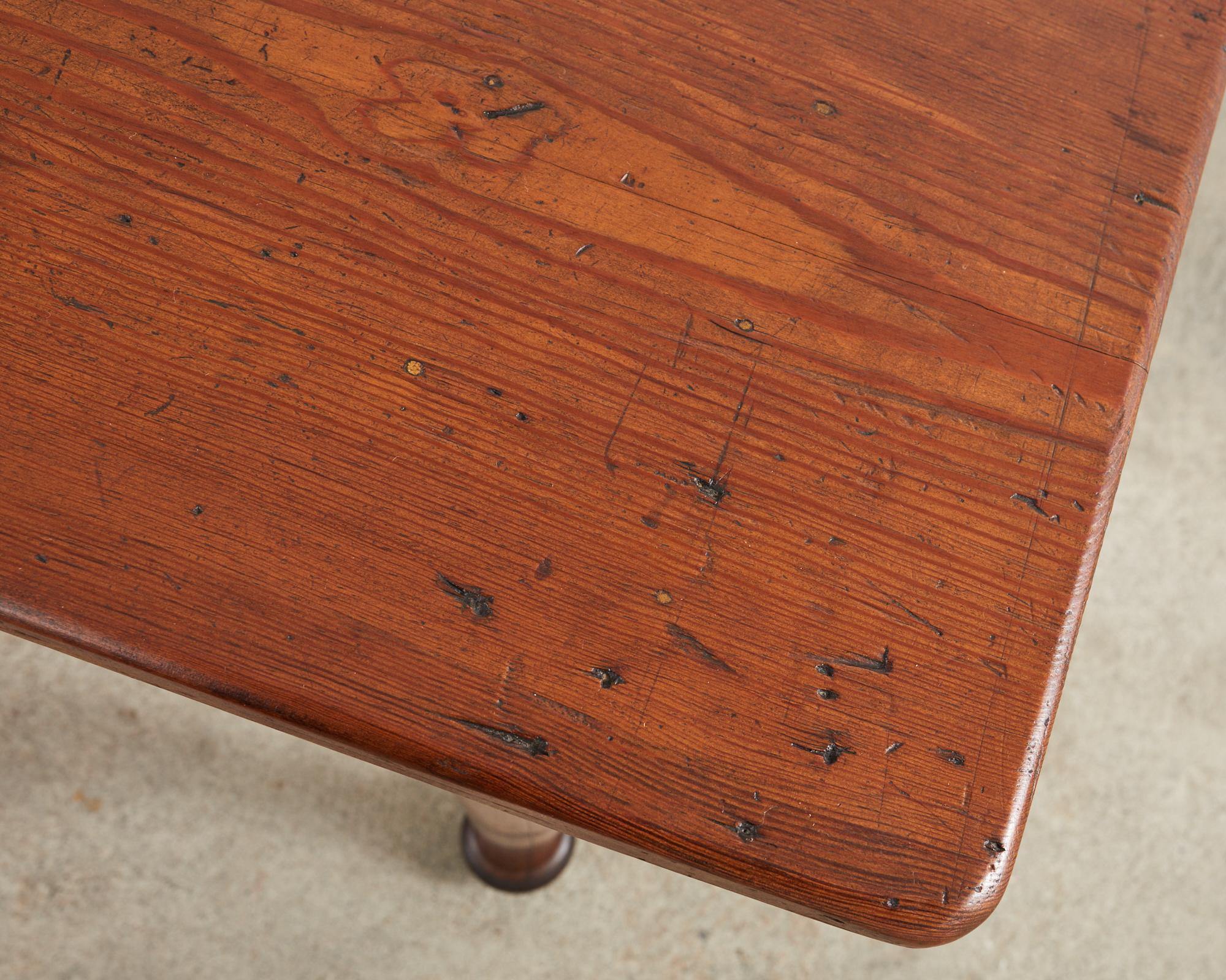 Mesa de comedor Country English Fruitwood Farmhouse Harvest en venta 3