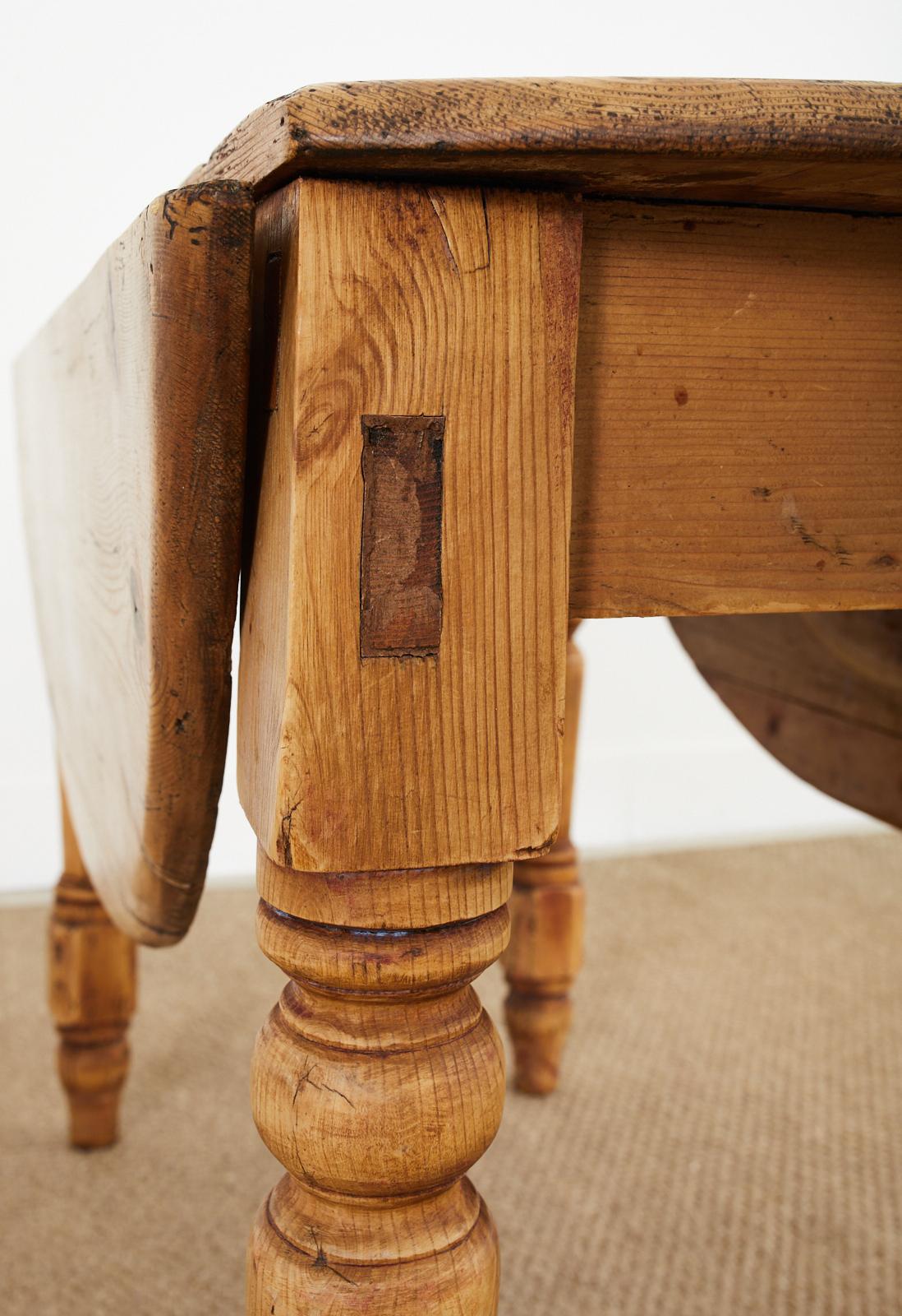 Country English Pine Drop-Leaf Farmhouse Dining Table or Console 10