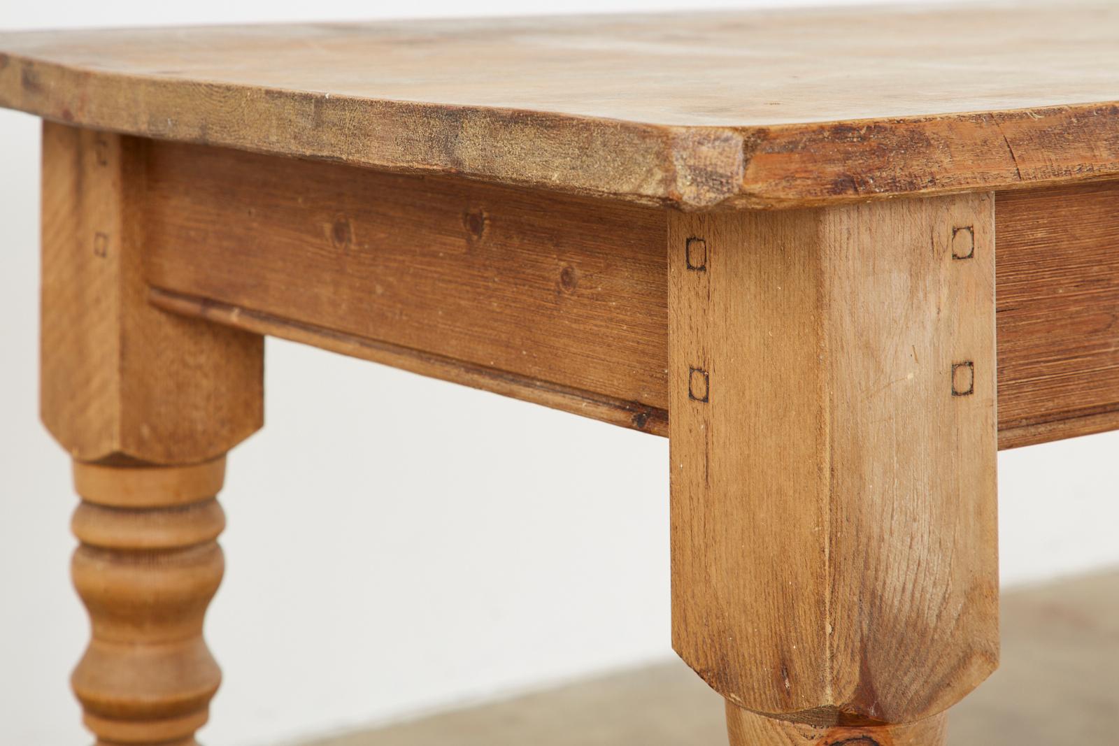 Country English Pine Farmhouse Dining Table 4