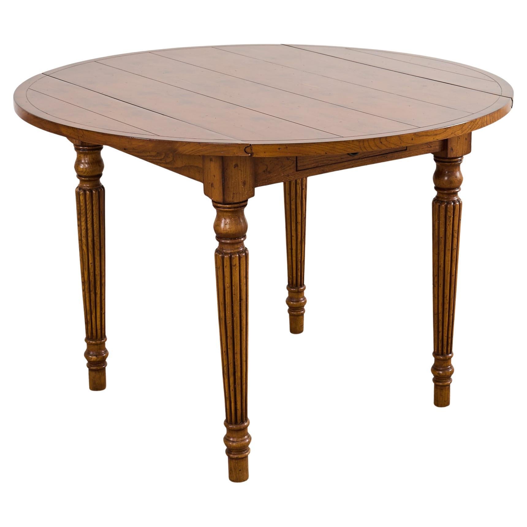 Tavolo da pranzo rustico provinciale inglese in legno misto Wood