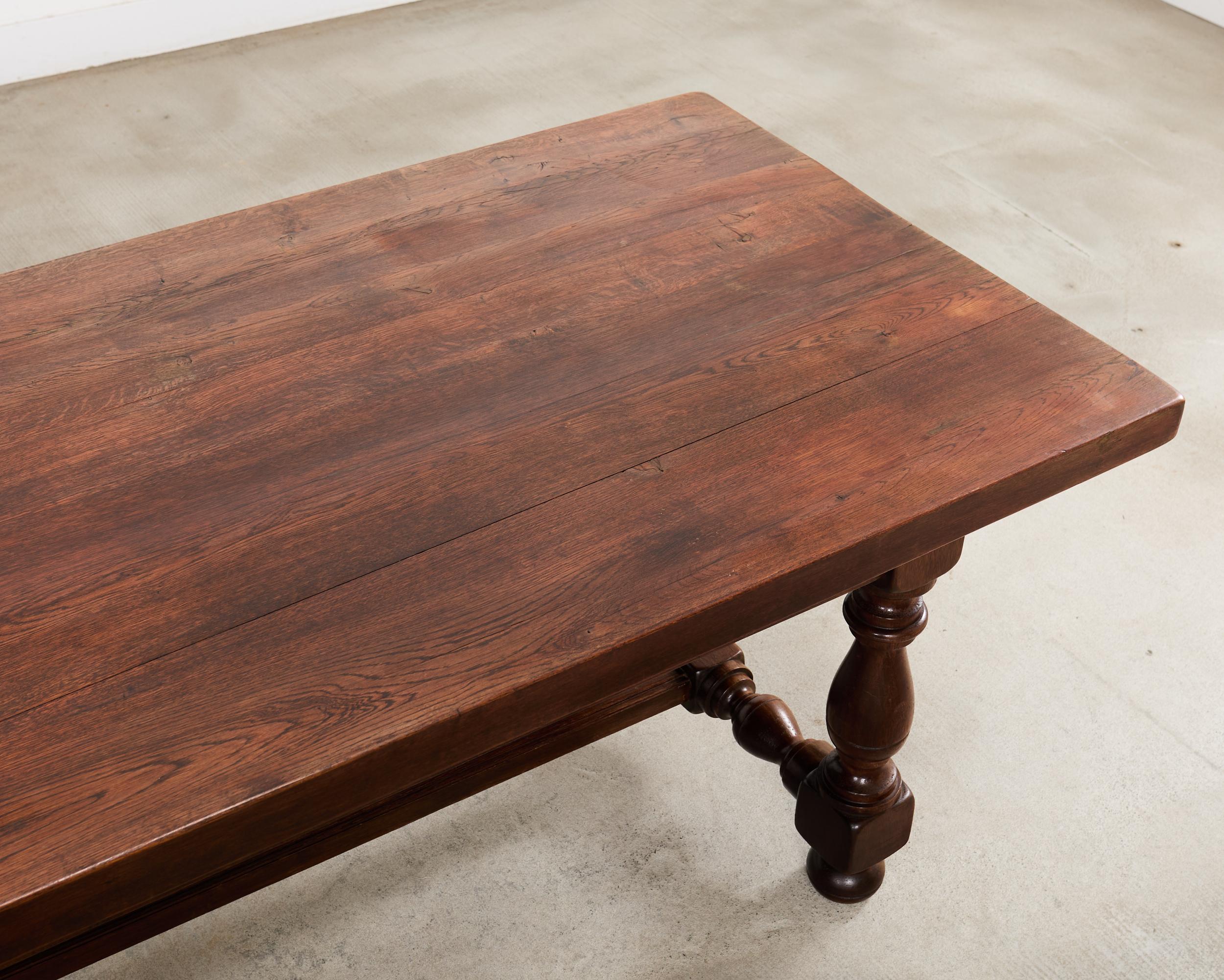 Mesa de comedor de caballete de granja de roble de estilo provincial inglés campestre Roble en venta