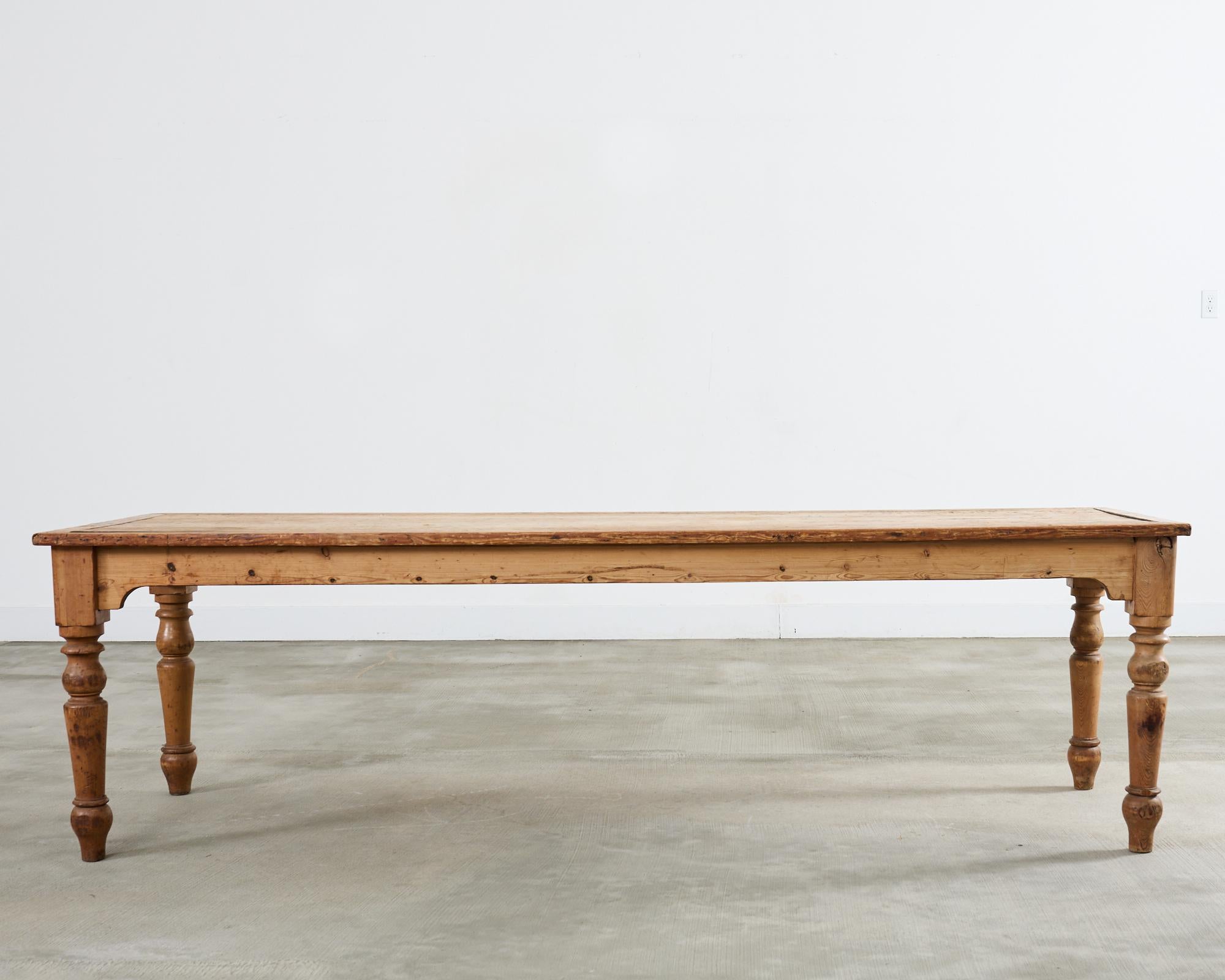 Country English Provincial Pine Farmhouse Harvest Dining Table In Distressed Condition For Sale In Rio Vista, CA