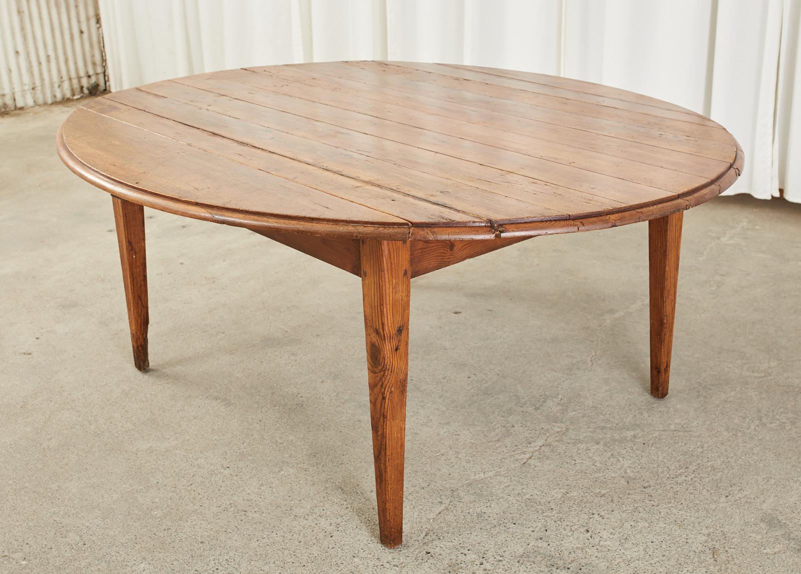 Hand-Crafted Country English Provincial Pine Farmhouse Oval Drop-Leaf Dining Table