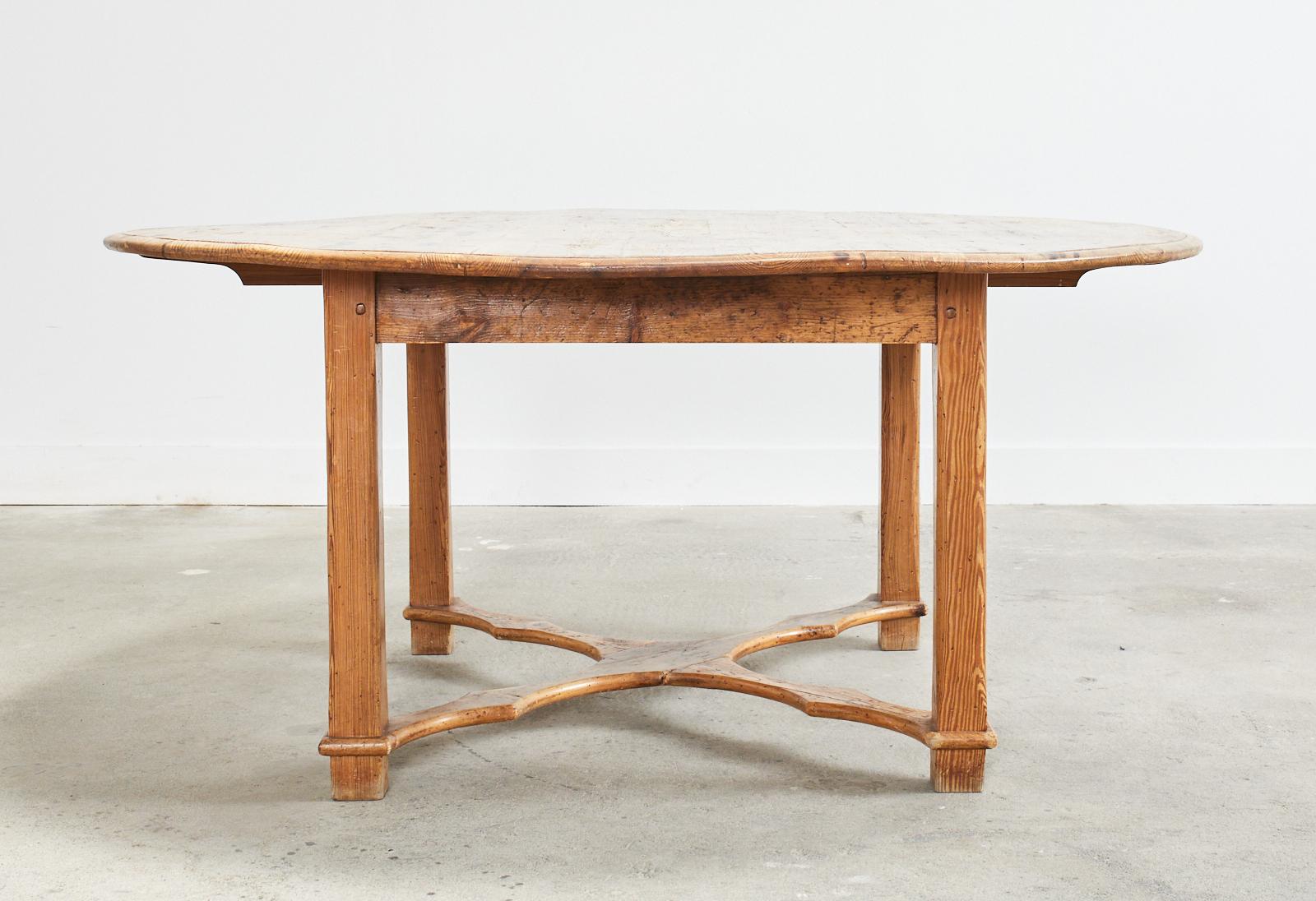 round pine dining table