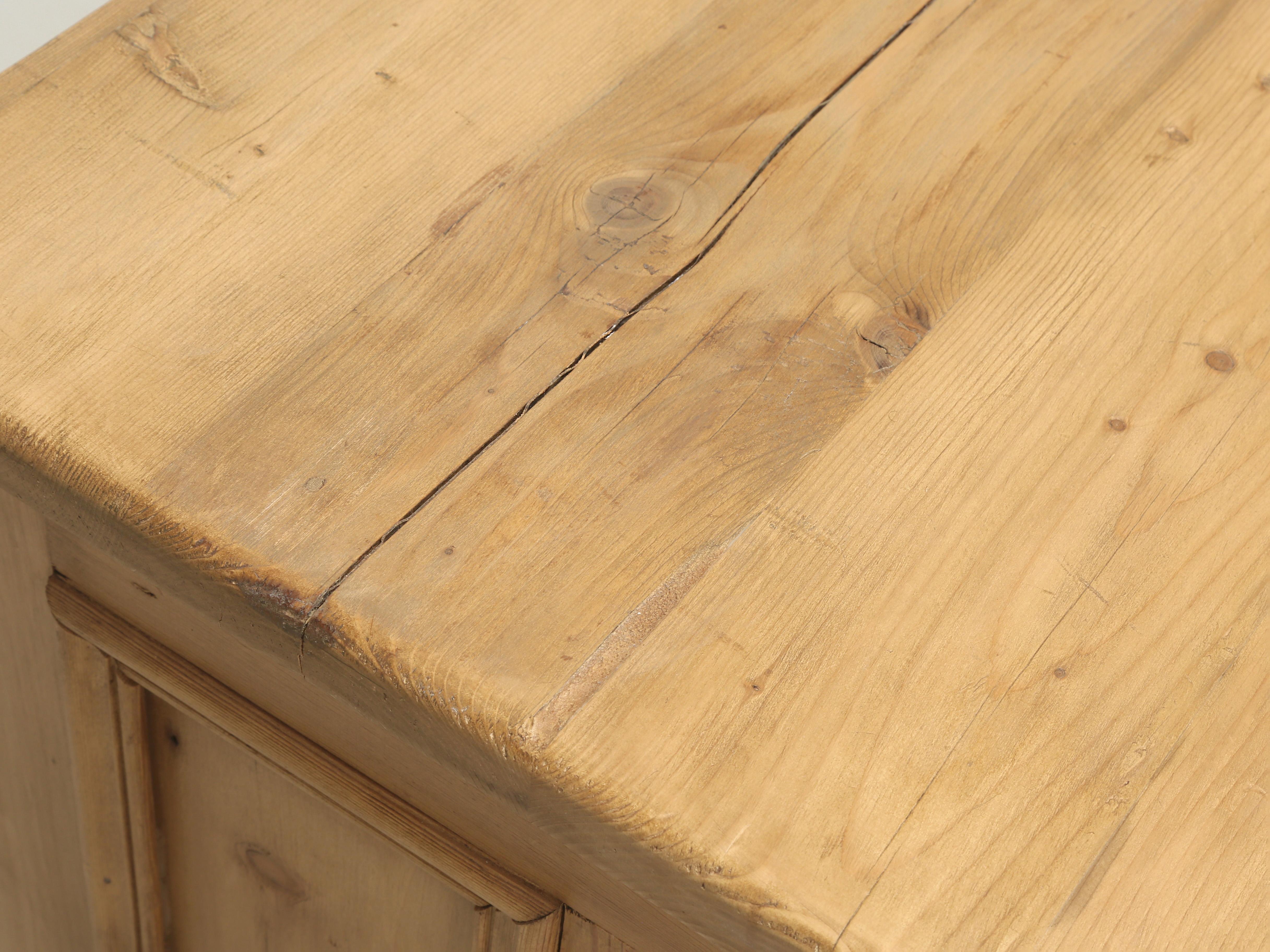 Country English Scrubbed Pine Hanging File Cabinet 2-Drawer Reclaimed Materials. For Sale 3