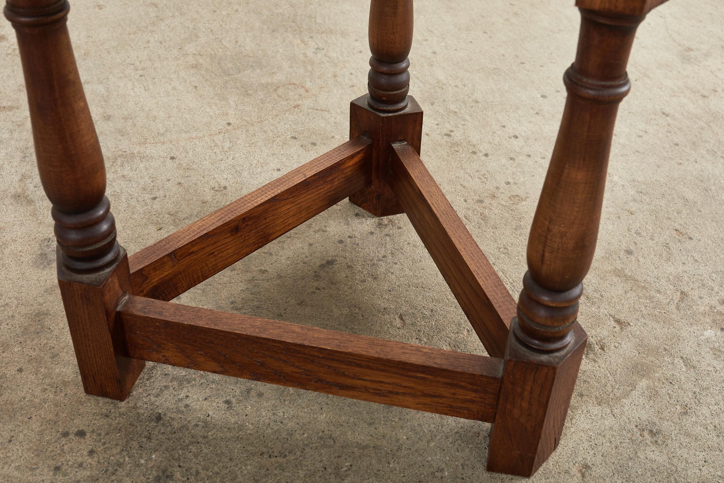 Country English Style Oak Clover Shaped Cricket Table 5