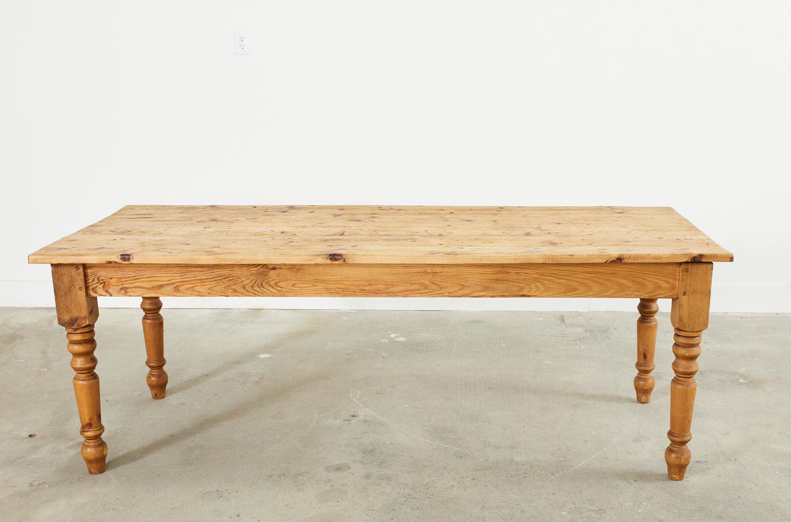 Hand-Crafted Country English Style Pine Farmhouse Dining Harvest Table For Sale