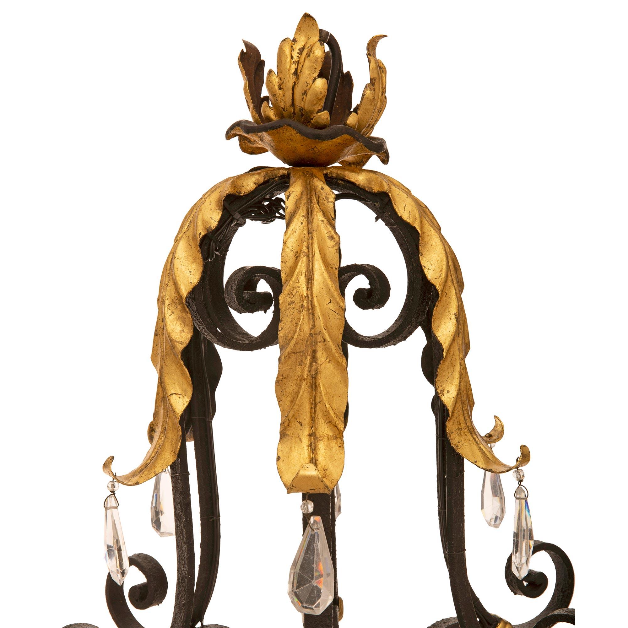 Country French 19th Century Louis XV St. Crystal and Wrought Iron Chandelier In Good Condition For Sale In West Palm Beach, FL