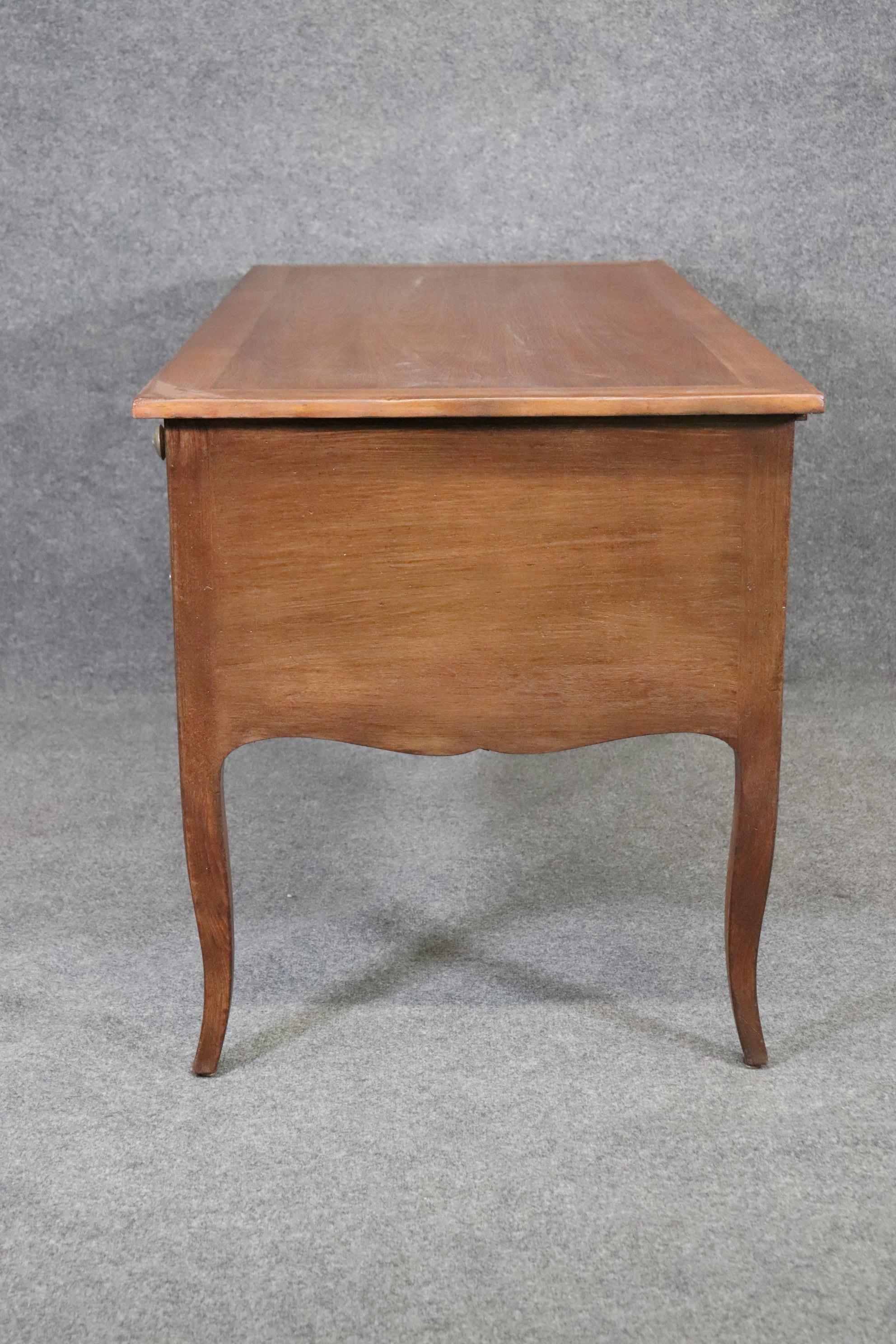 Late 20th Century Country French Baker Furniture Executive Writing Desk Circa 1980 For Sale