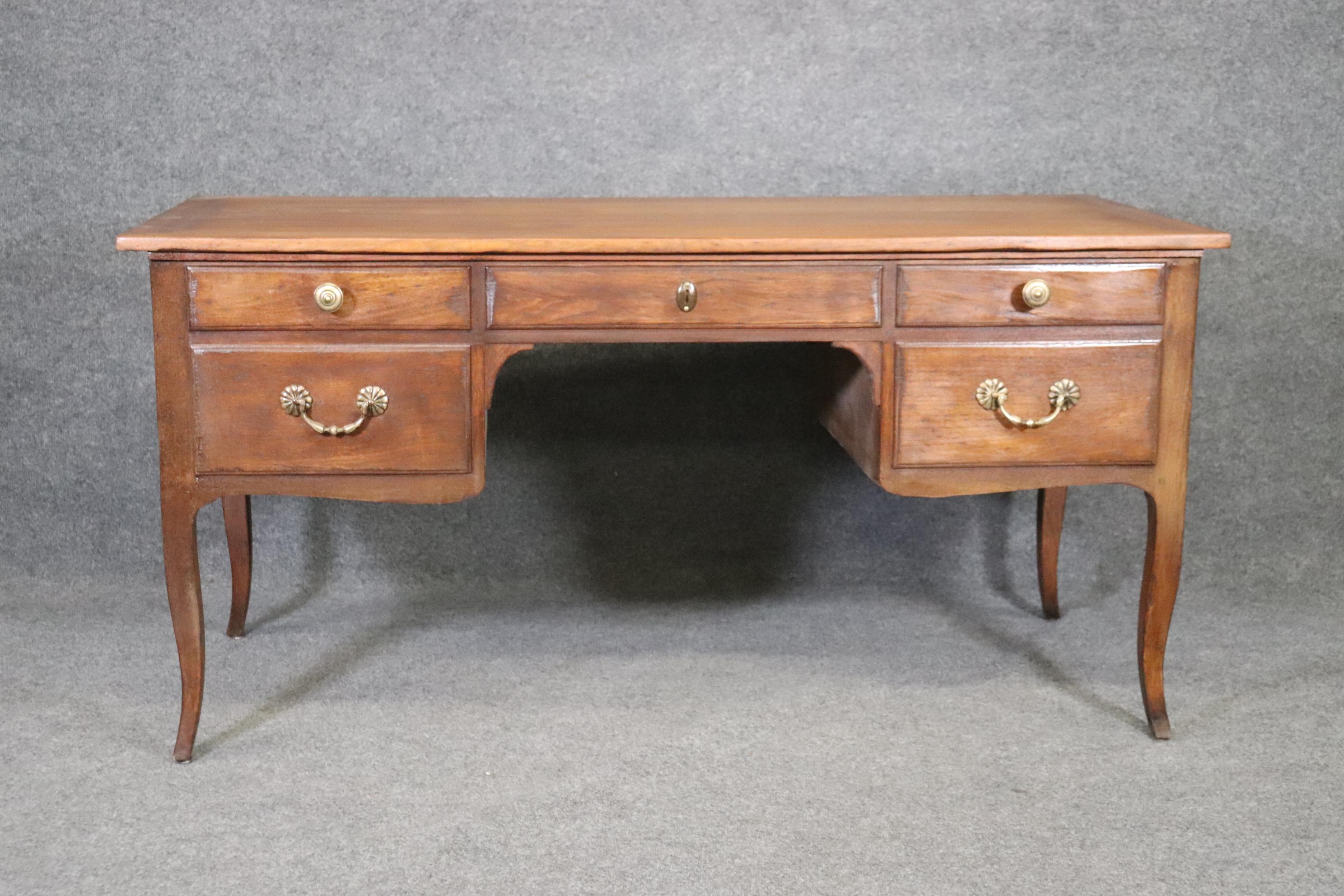 Walnut Country French Baker Furniture Executive Writing Desk Circa 1980 For Sale