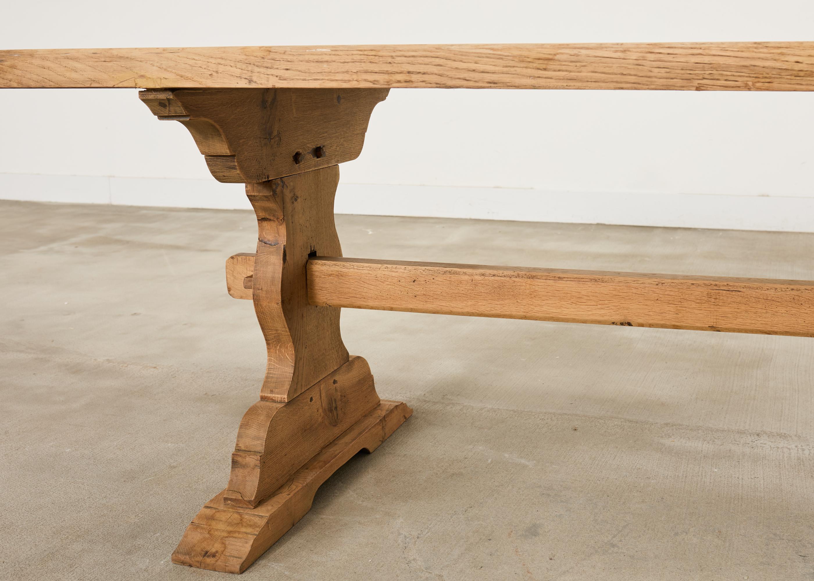 Mesa de comedor Country French Bleached Oak Farmhouse 6.5 Ft en venta 7