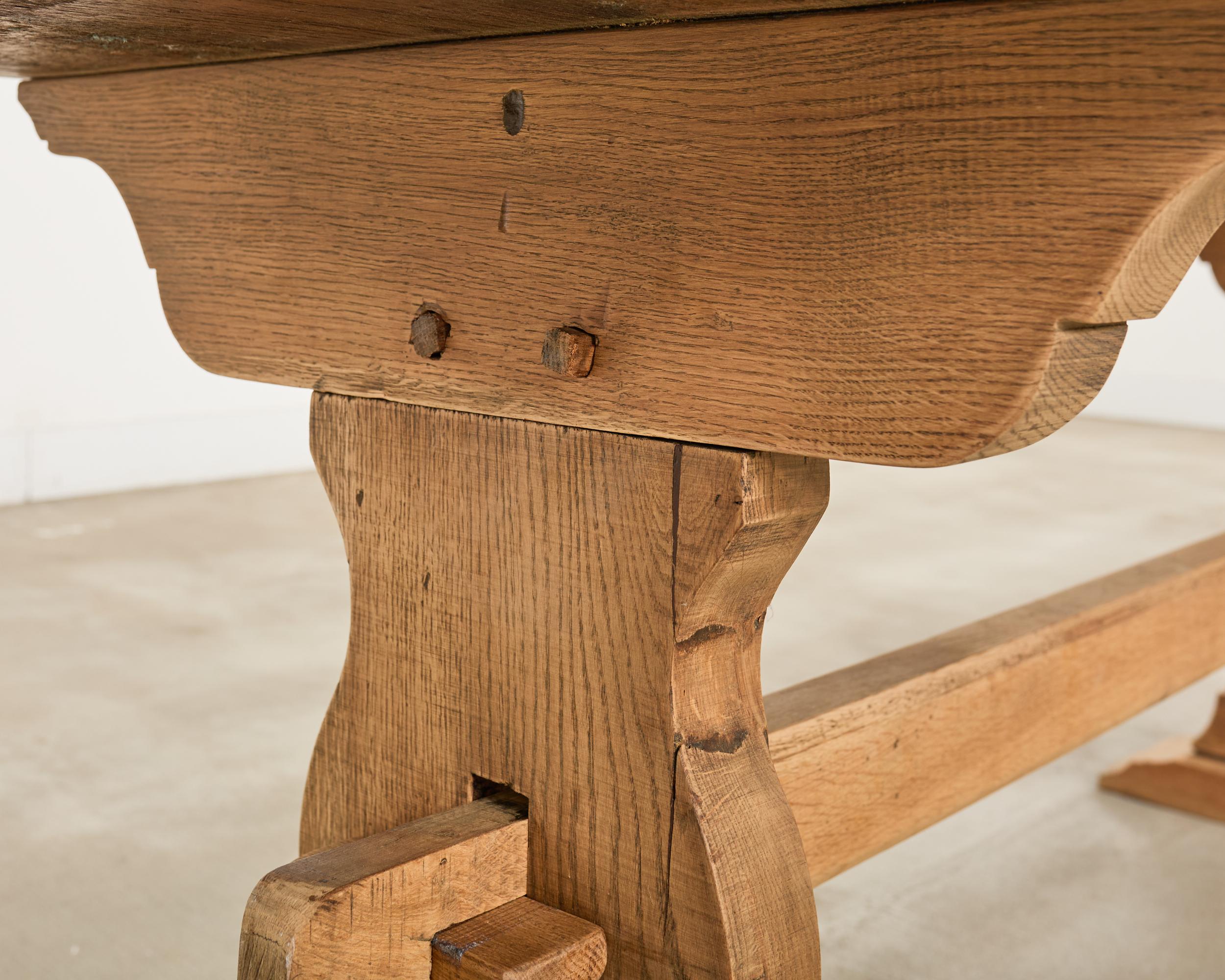 Mesa de comedor Country French Bleached Oak Farmhouse 6.5 Ft en venta 9