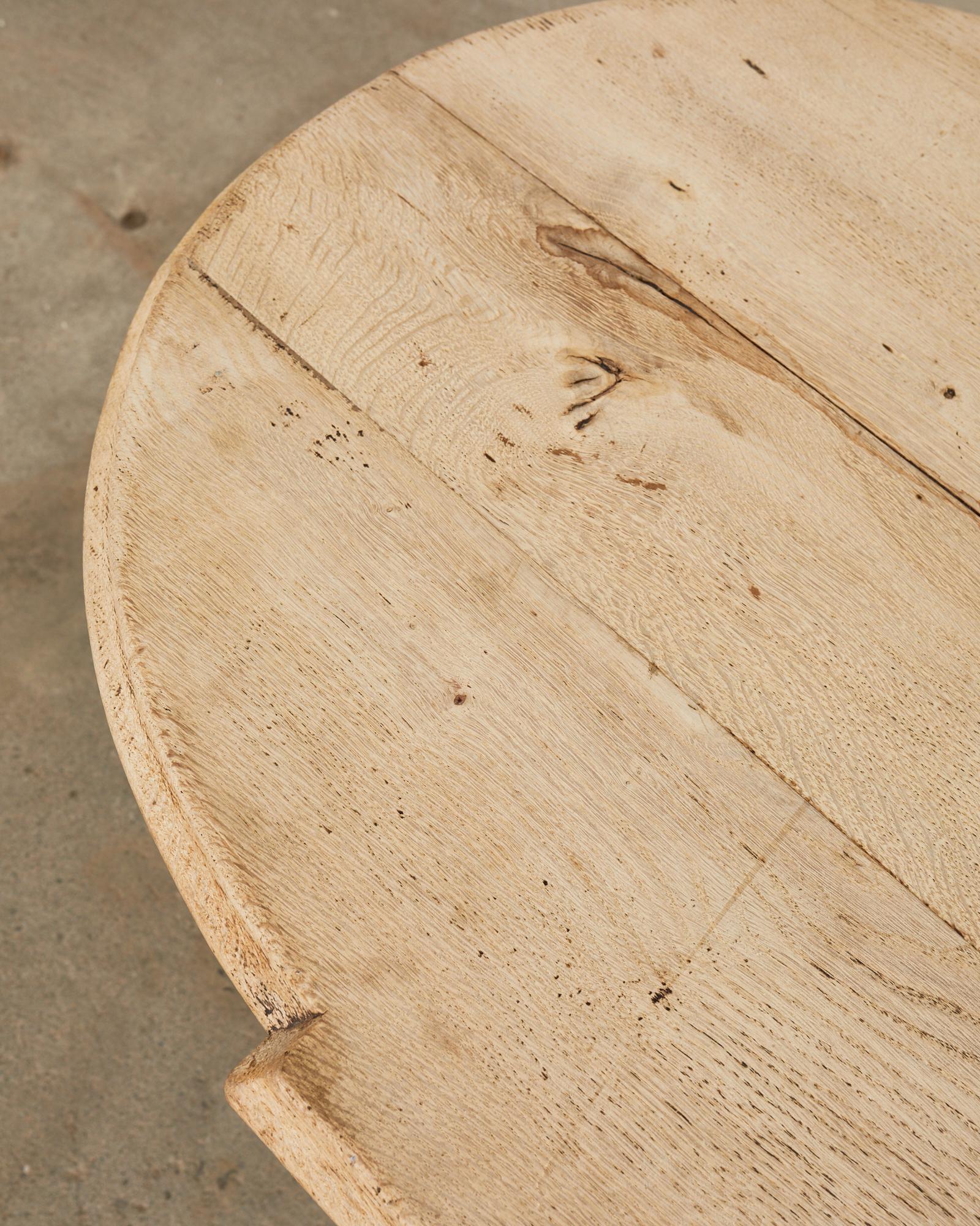 Country French Bleached Oak Farmhouse Dining Table with Round Ends For Sale 5