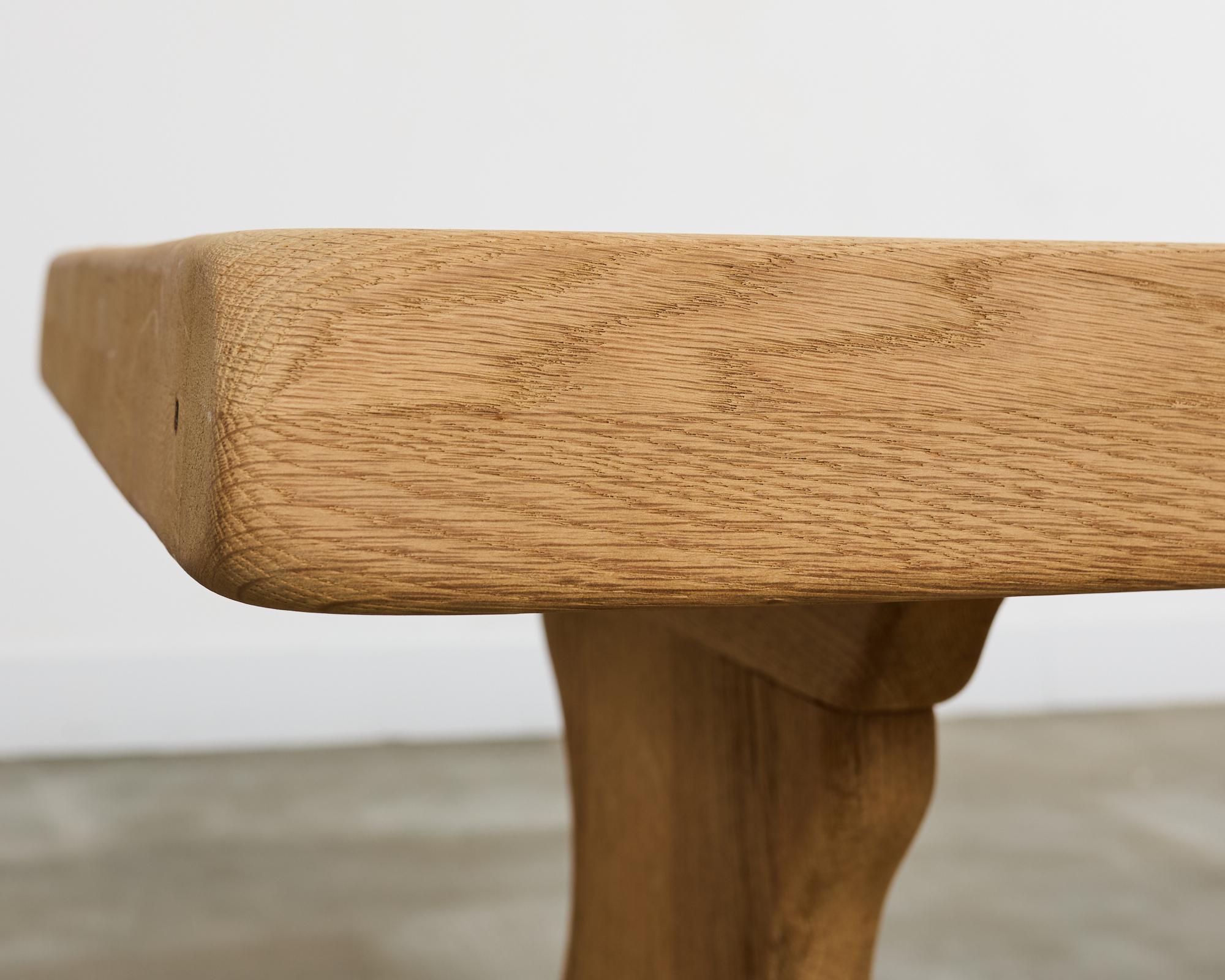 Table de salle à manger à tréteaux en chêne blanchi de style rustique français en vente 1
