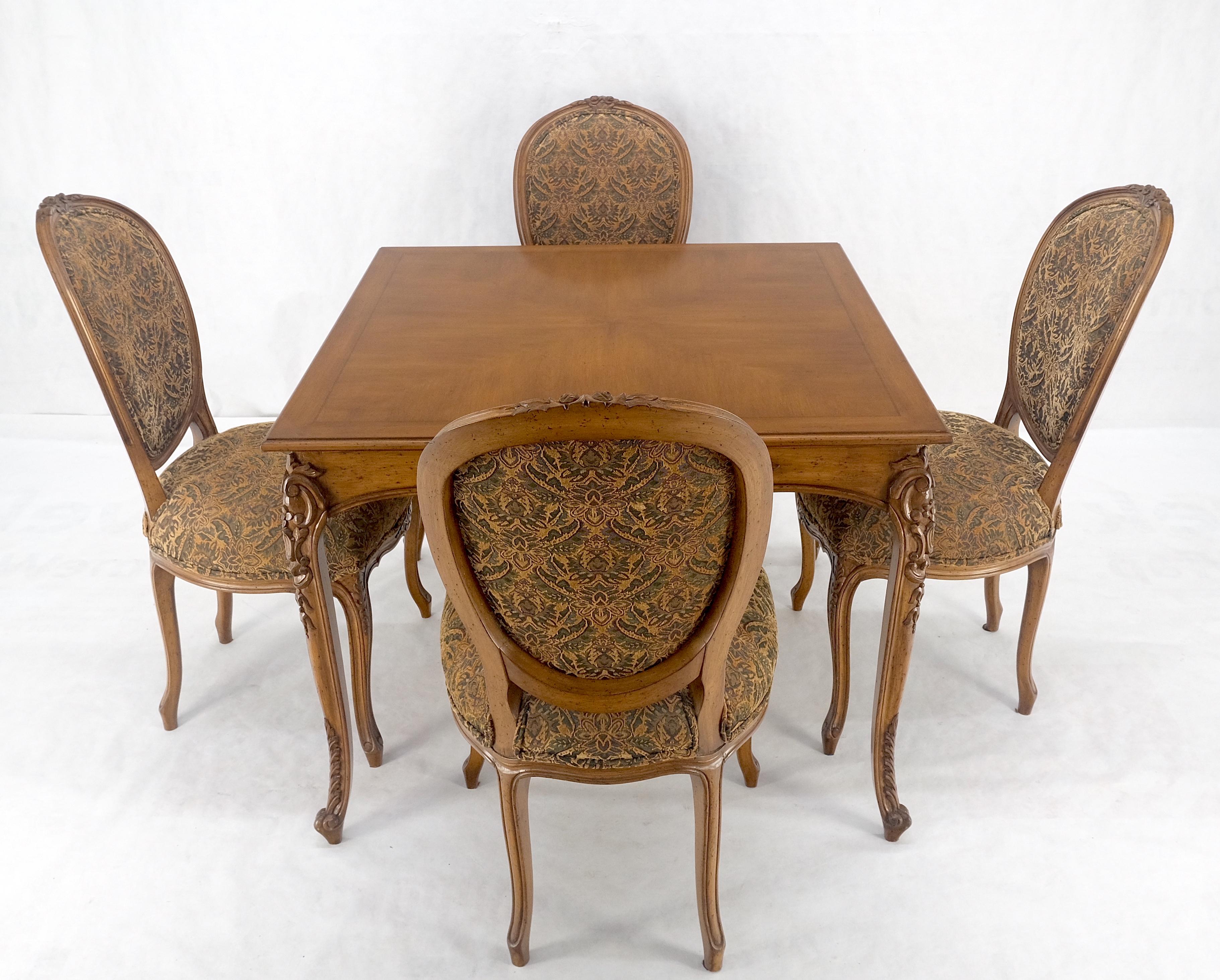 Louis XVI Table de jeu de salle à manger italienne sculptée à deux tiroirs et 4 chaises MINT ! en vente