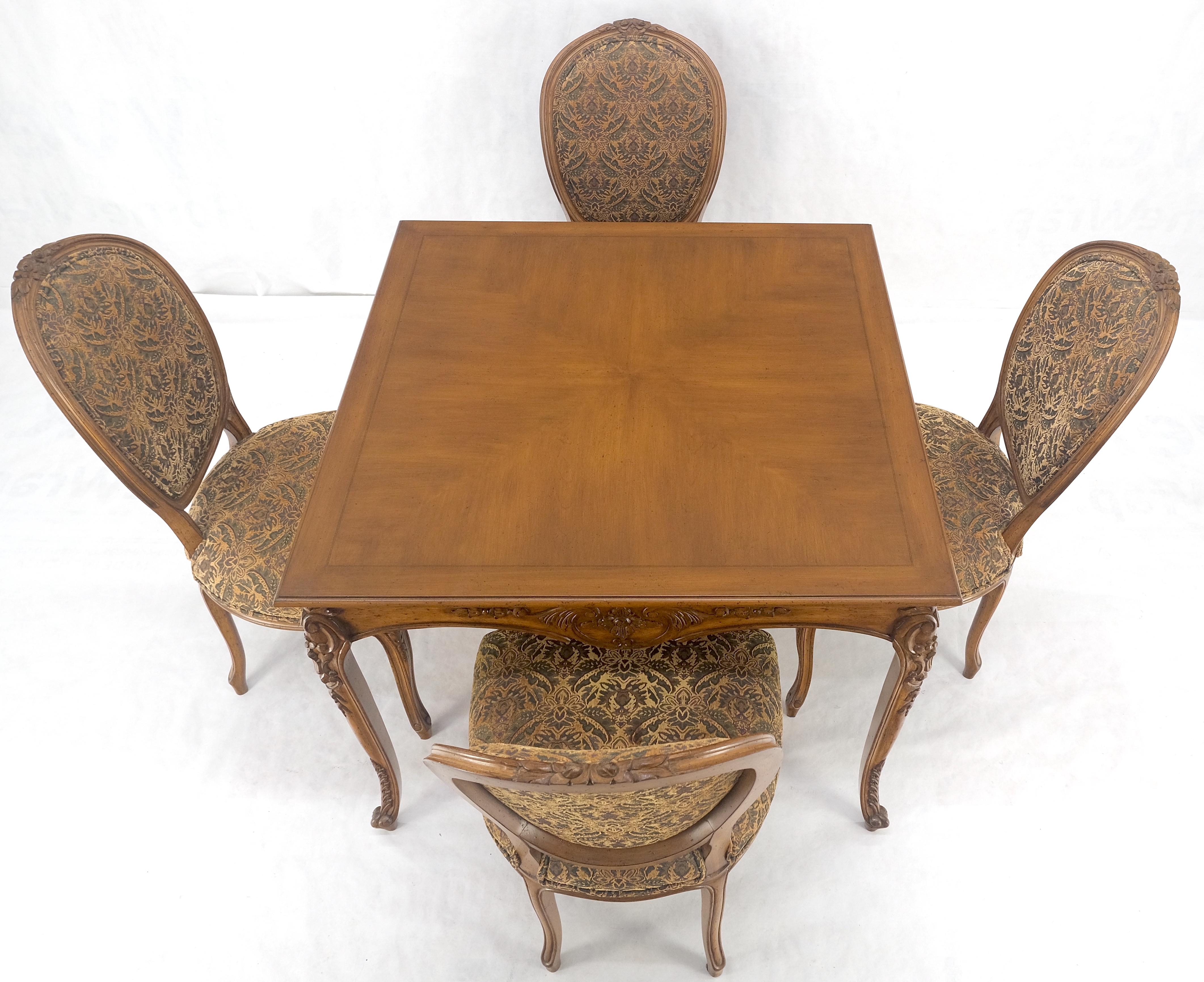 Laqué Table de jeu de salle à manger italienne sculptée à deux tiroirs et 4 chaises MINT ! en vente