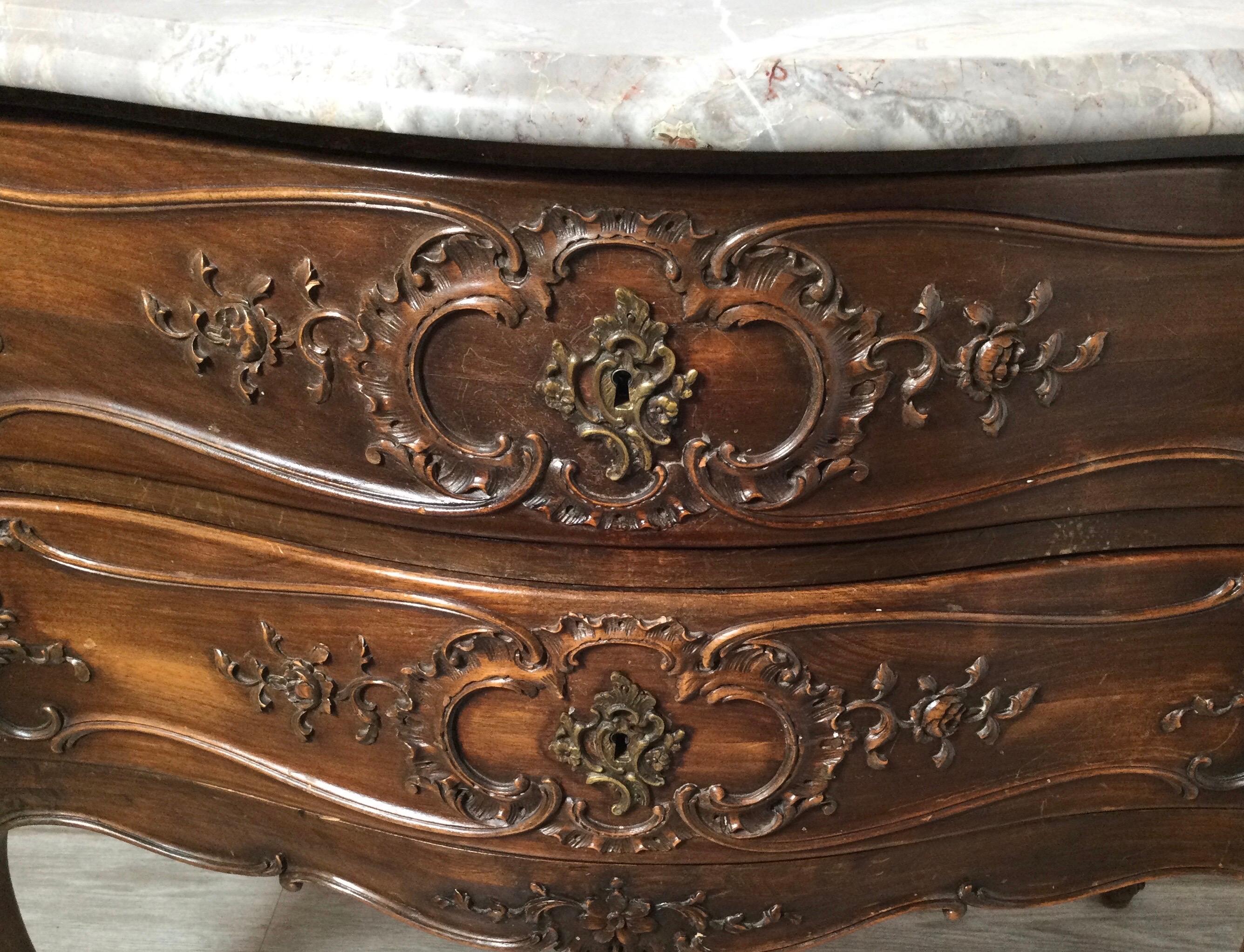 Country French Carved Walnut Commode Chest with Grey Marble Top In Good Condition In Lambertville, NJ