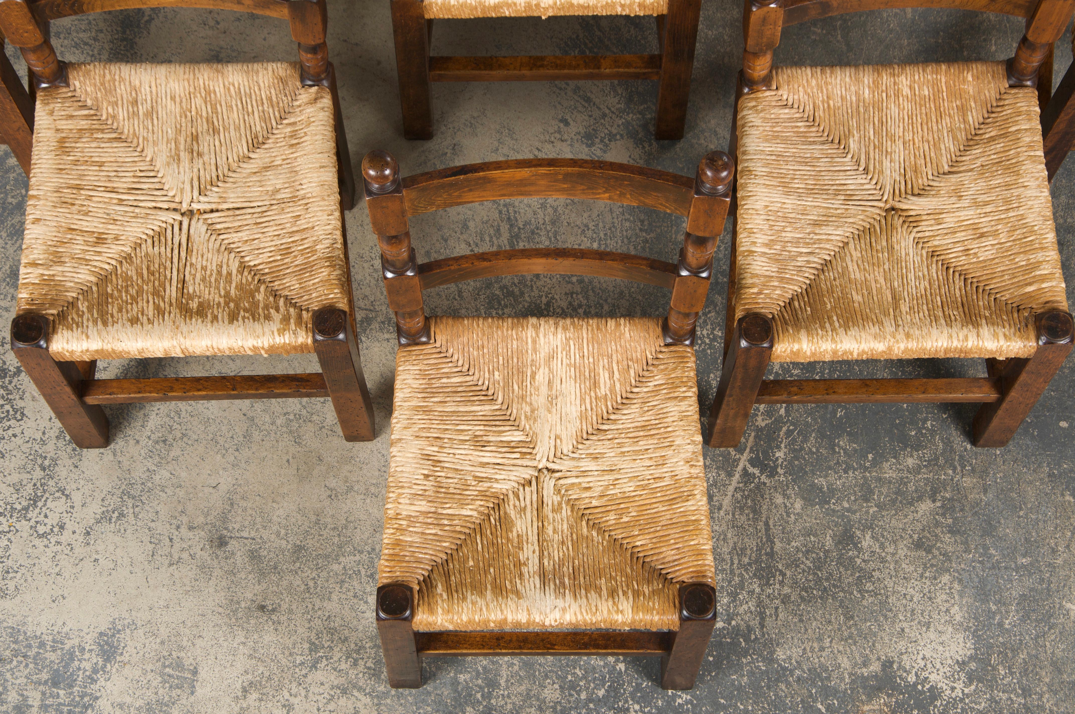 Hand-Carved Country French Maple Ladder Back Rush Seats Farmhouse Dining Chairs - Set of 8 For Sale
